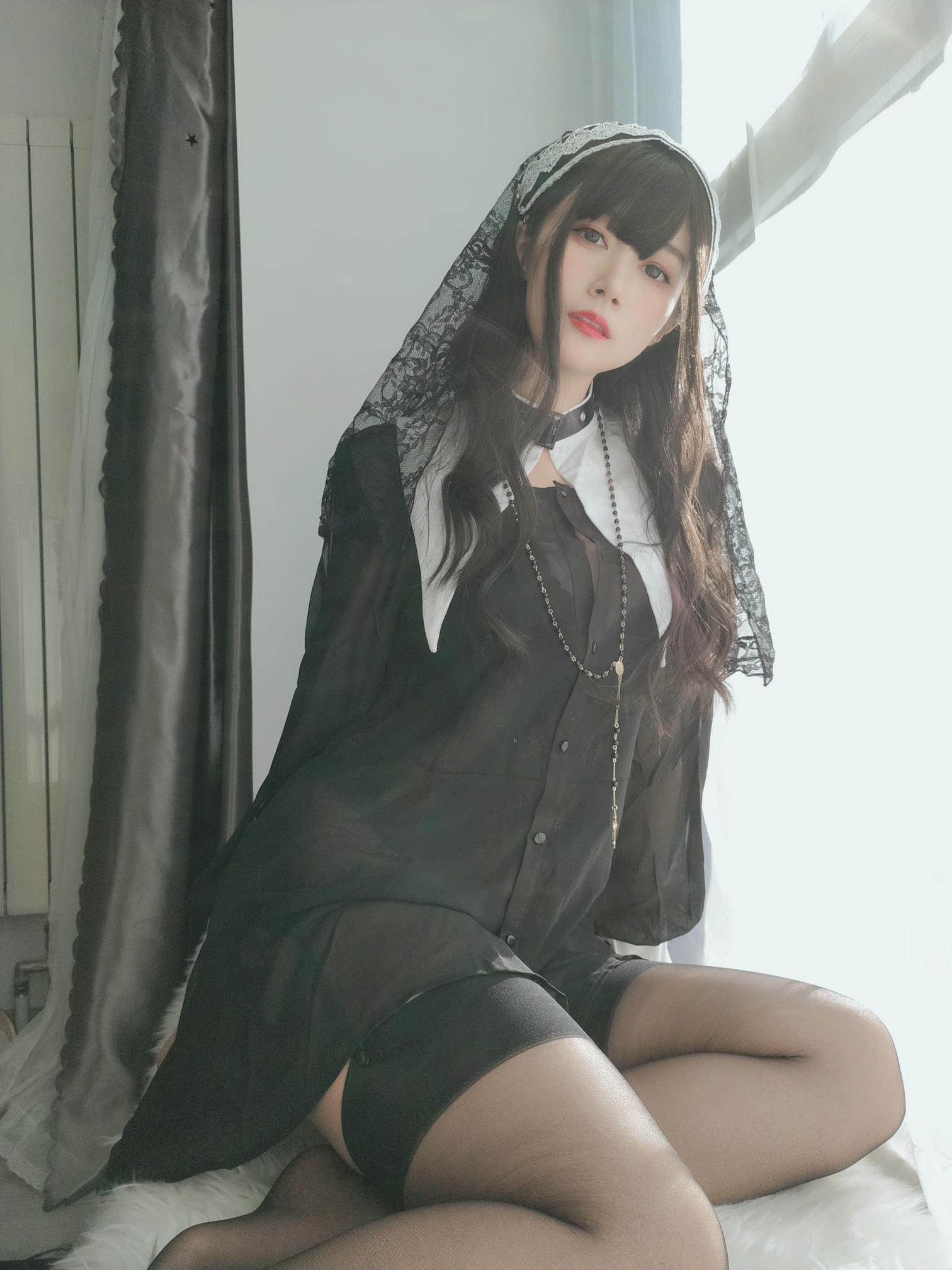 白银81 NO.072 蕾丝修女 [86P7V-838MB]_第2集