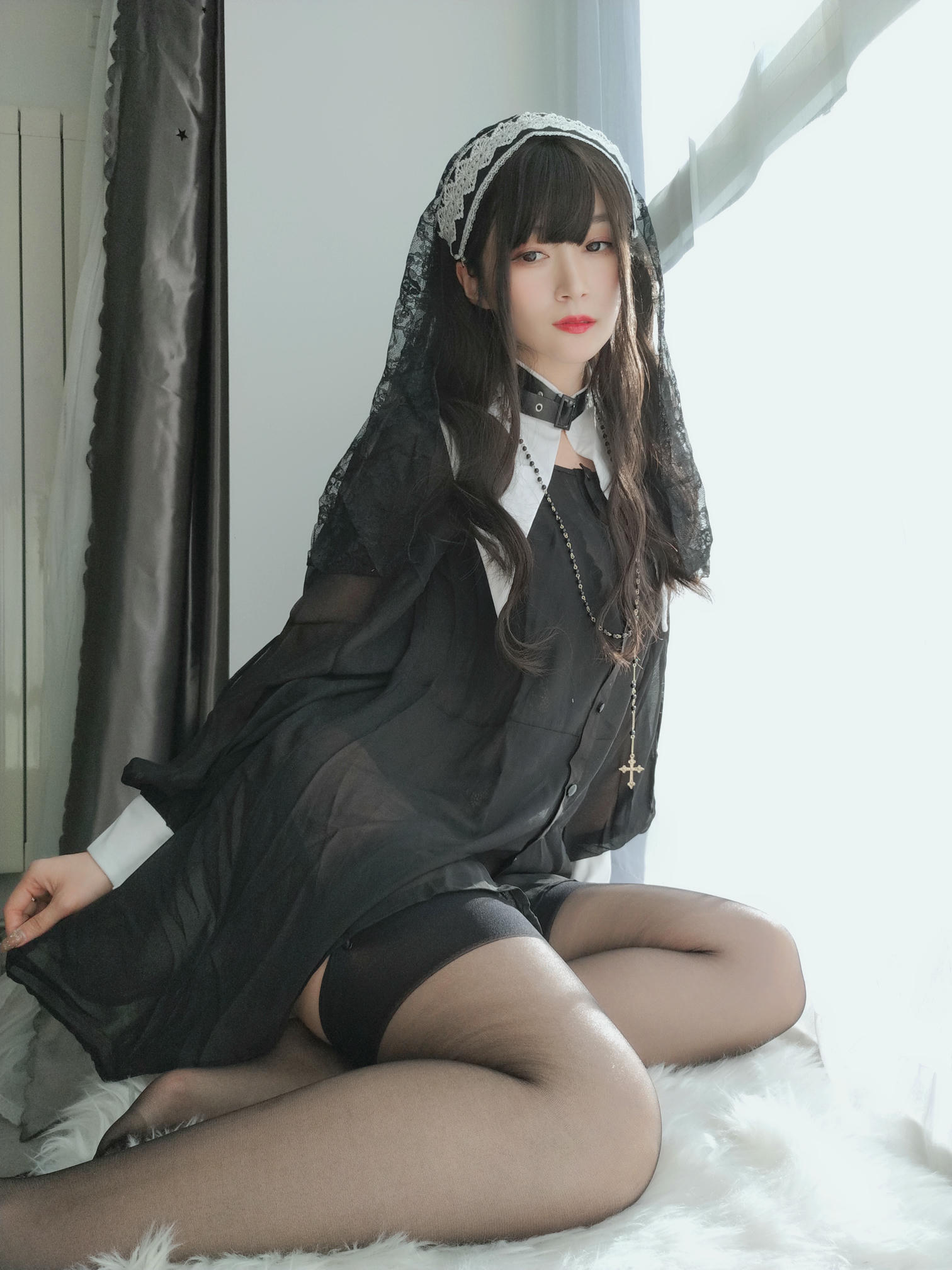 白银81 NO.072 蕾丝修女 [86P7V-838MB]_第2集