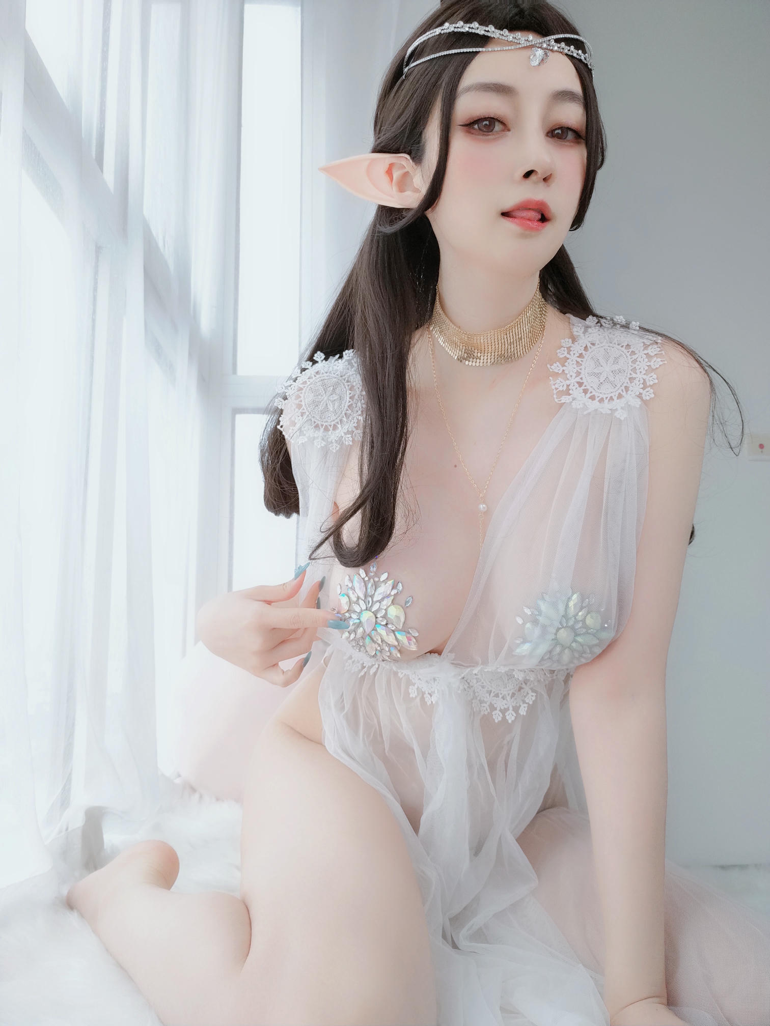 白银81 NO.074 精灵宝石内衣 [70P-164MB]_第1集