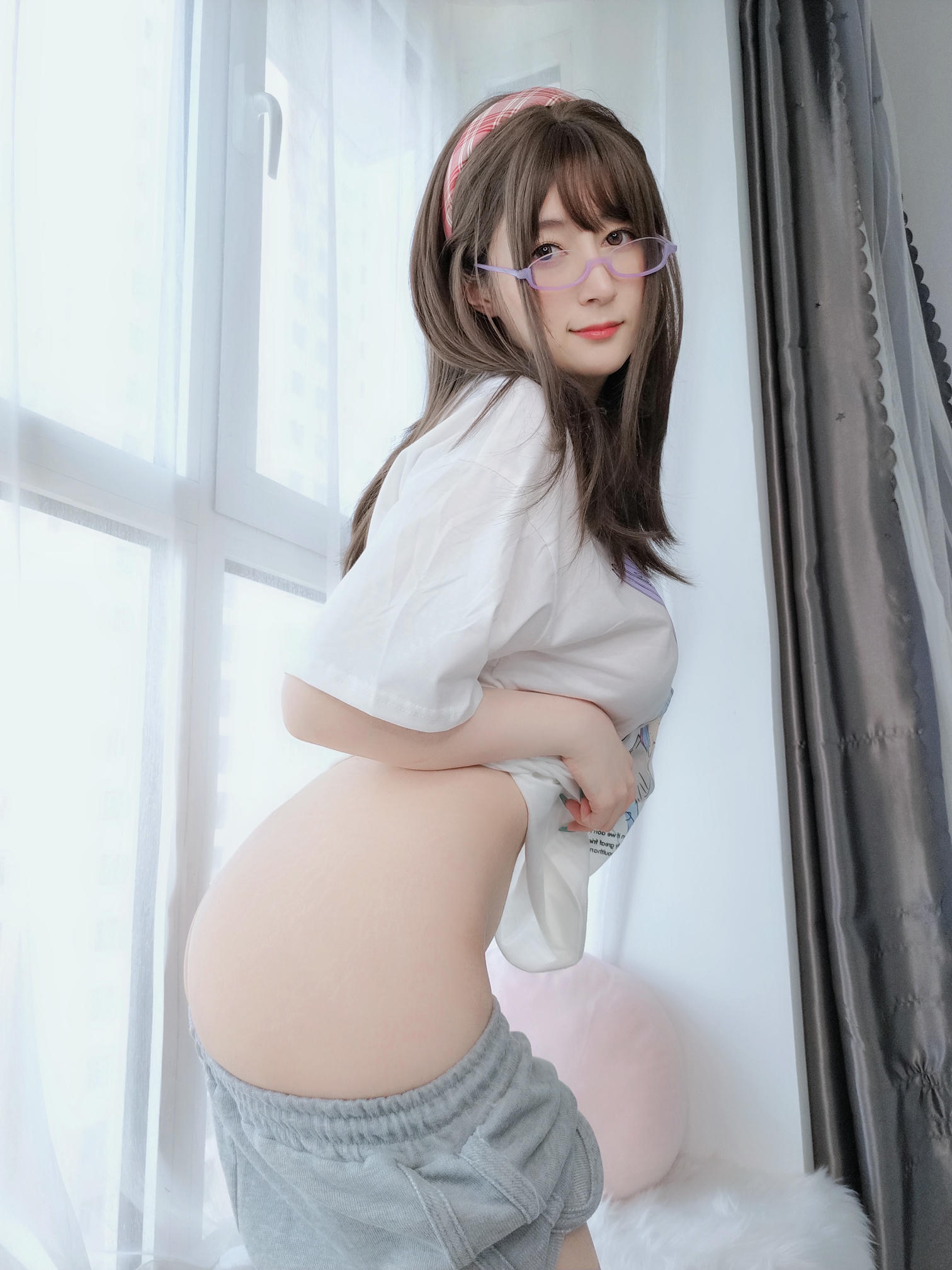 白银81 NO.076 宅家女友 [59P4V-276MB]_第2集