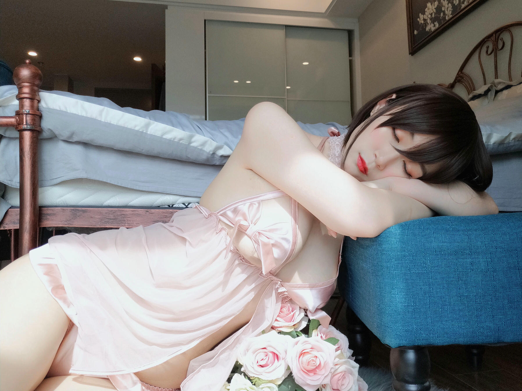 白银81 NO.007 粉色蝴蝶睡衣 [41P2V-344MB]_第2集