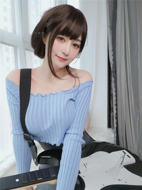 白银81 NO.080 吉他妹妹 [164P-888MB]_第2集