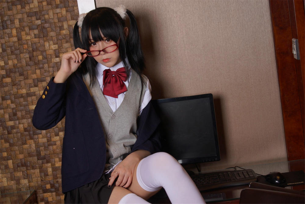 白银81 NO.008  白银81x摇摇乐 [125P-495MB]_第1集