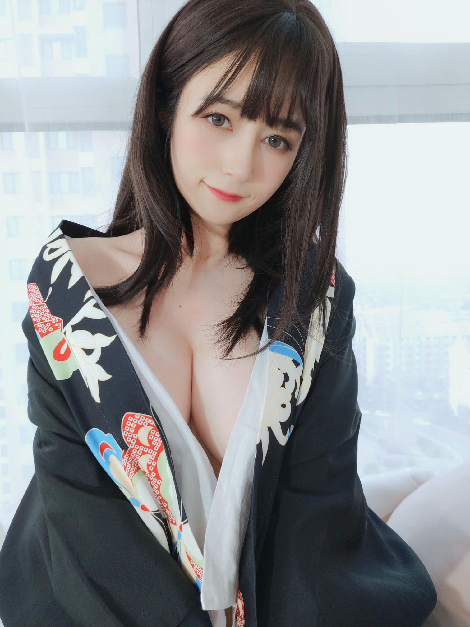 白银81 NO.082 和服下的秘密 [64P2V-248MB]_第3集
