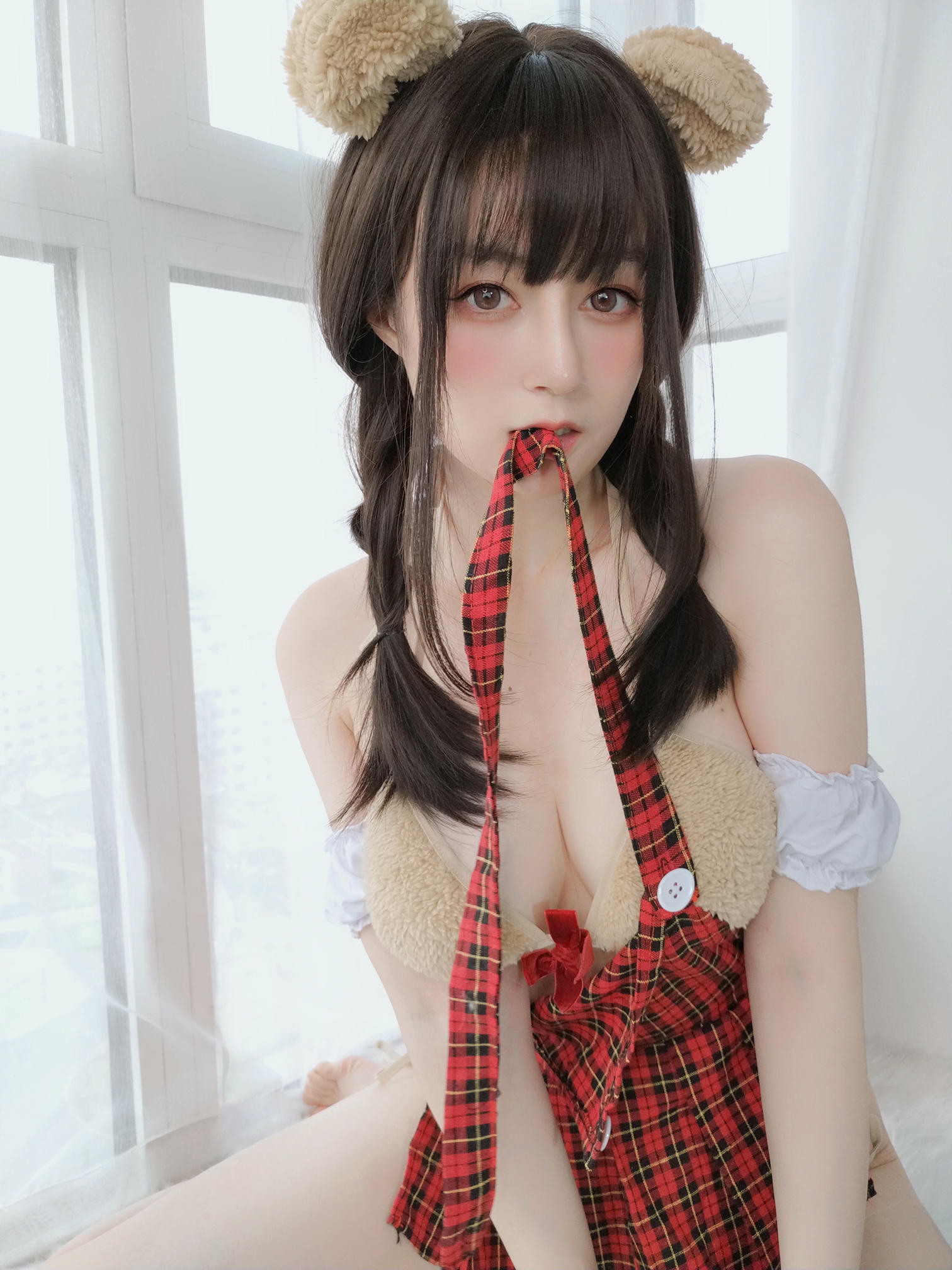 白银81 NO.083 可爱的熊 [56P5V-287MB]_第2集