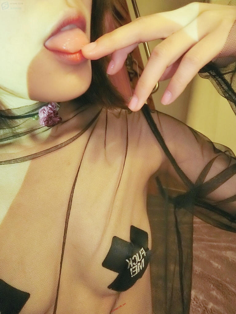 布丁大法 NO.001 黑丝 [103P4V 1.45GB]_第1集