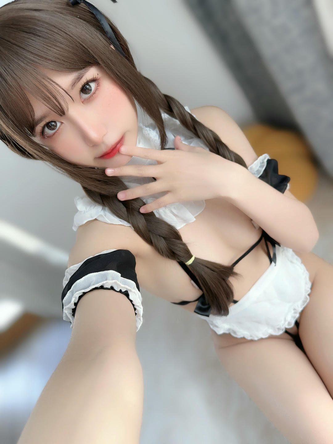 布丁大法 NO.080 乖巧女仆 [36P 125MB]_第2集