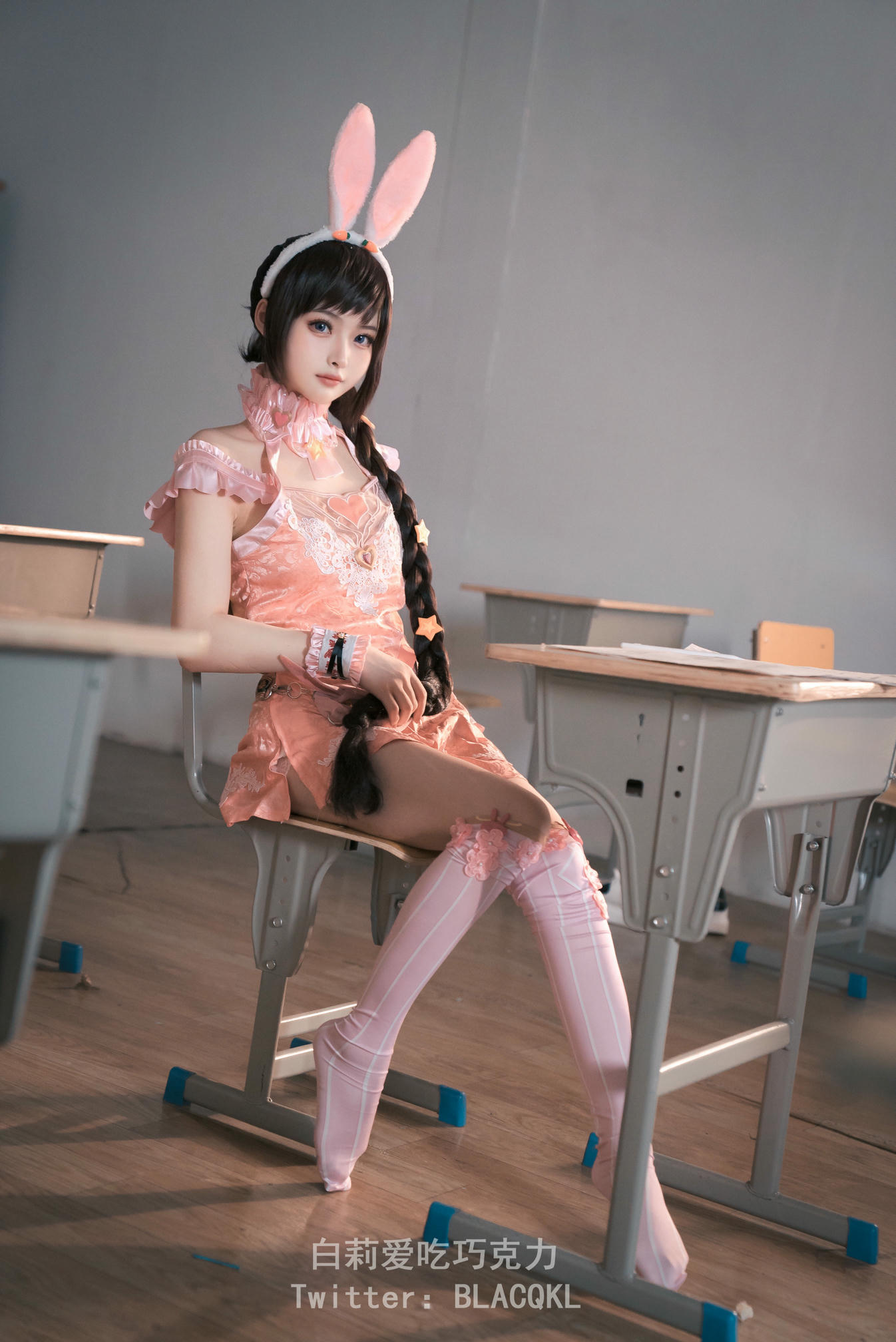 白莉爱吃巧克力 NO.005 小舞 [90P-565MB]_第2集