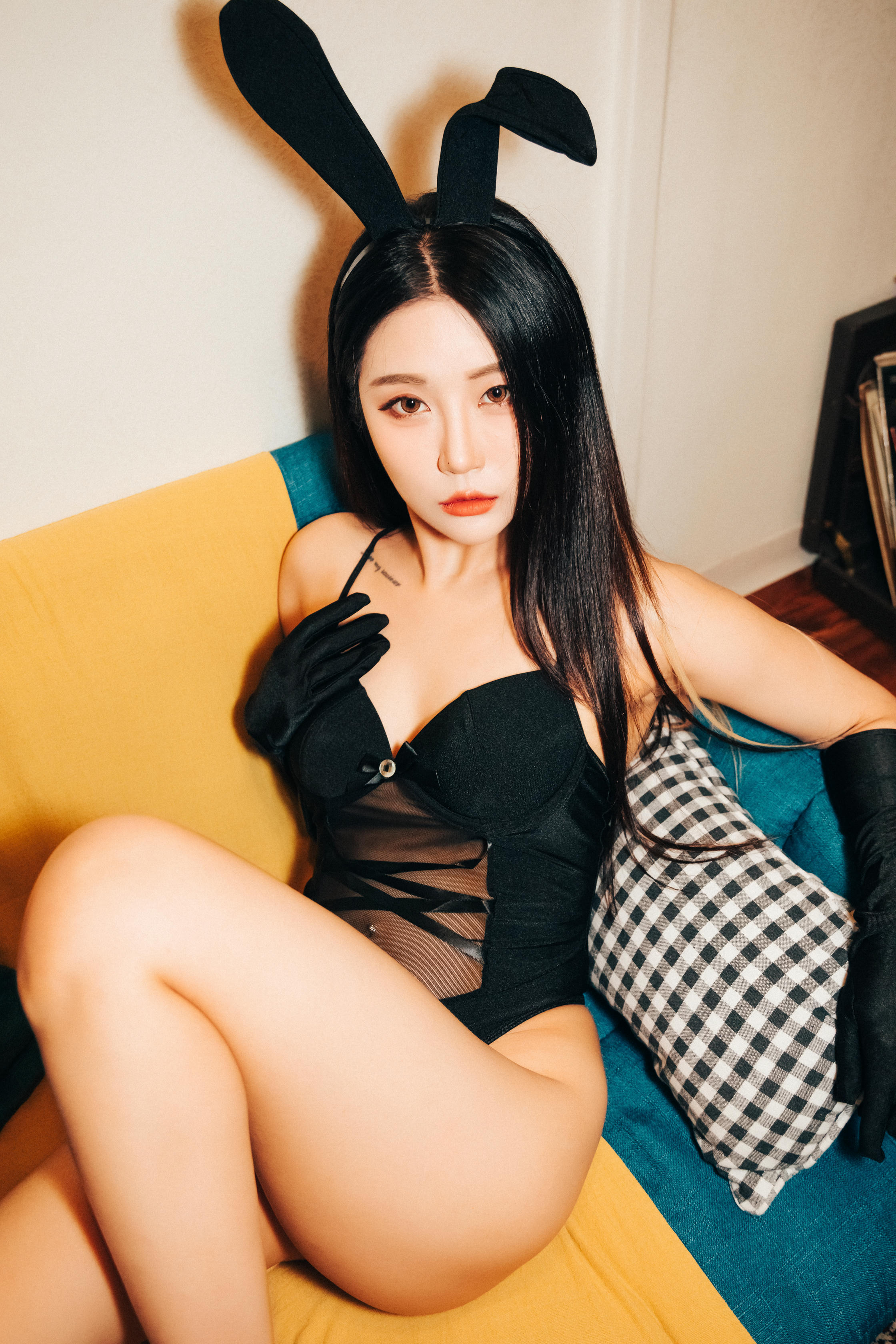 Bomi (보미) NO.005 [LOOZY] Roomate [52P-955MB]_第2集
