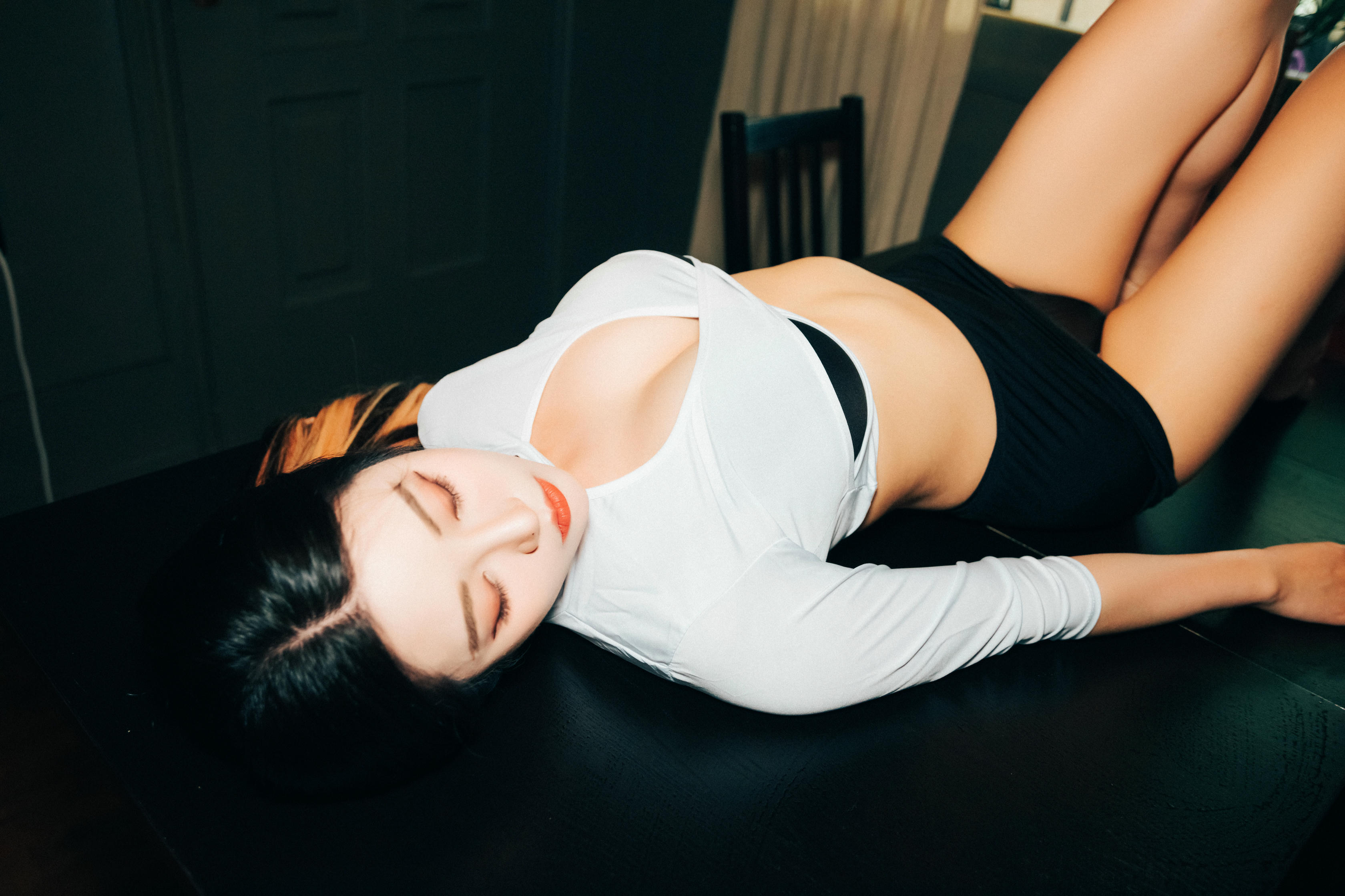 Bomi (보미) NO.005 [LOOZY] Roomate [52P-955MB]_第3集