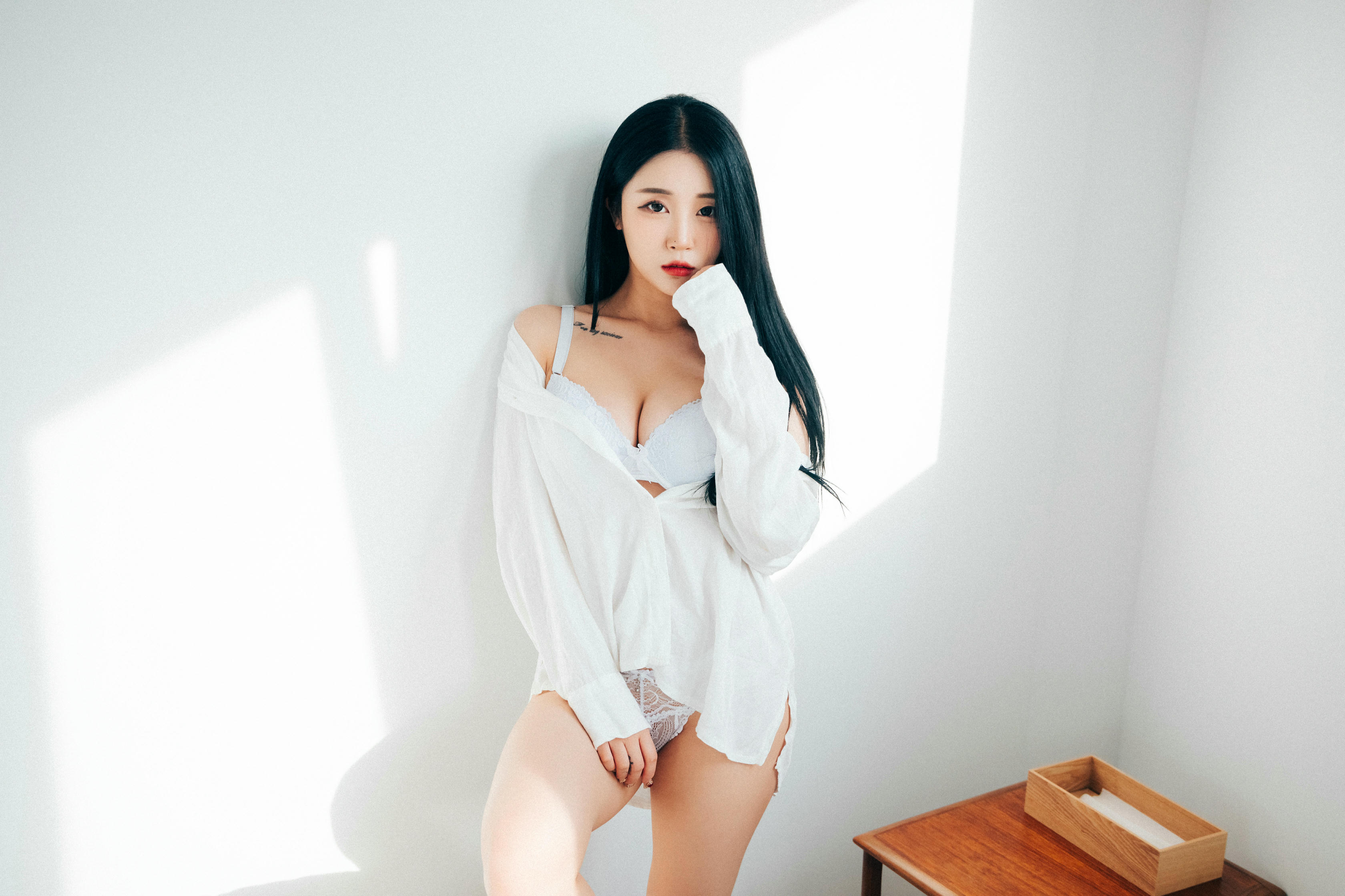 Bomi (보미) NO.006 [LOOZY] The undress [69P-906MB]_第2集