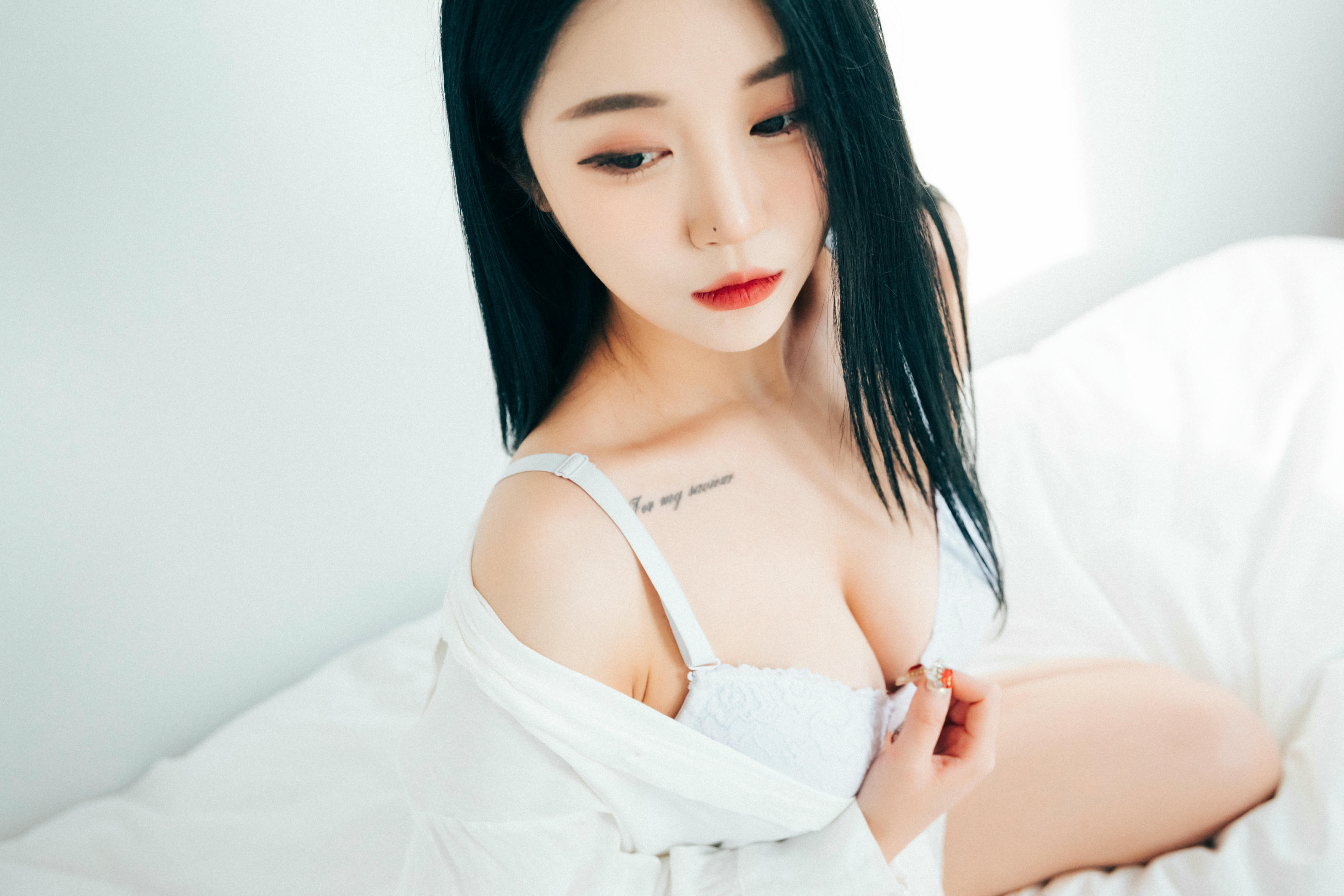 Bomi (보미) NO.006 [LOOZY] The undress [69P-906MB]_第2集