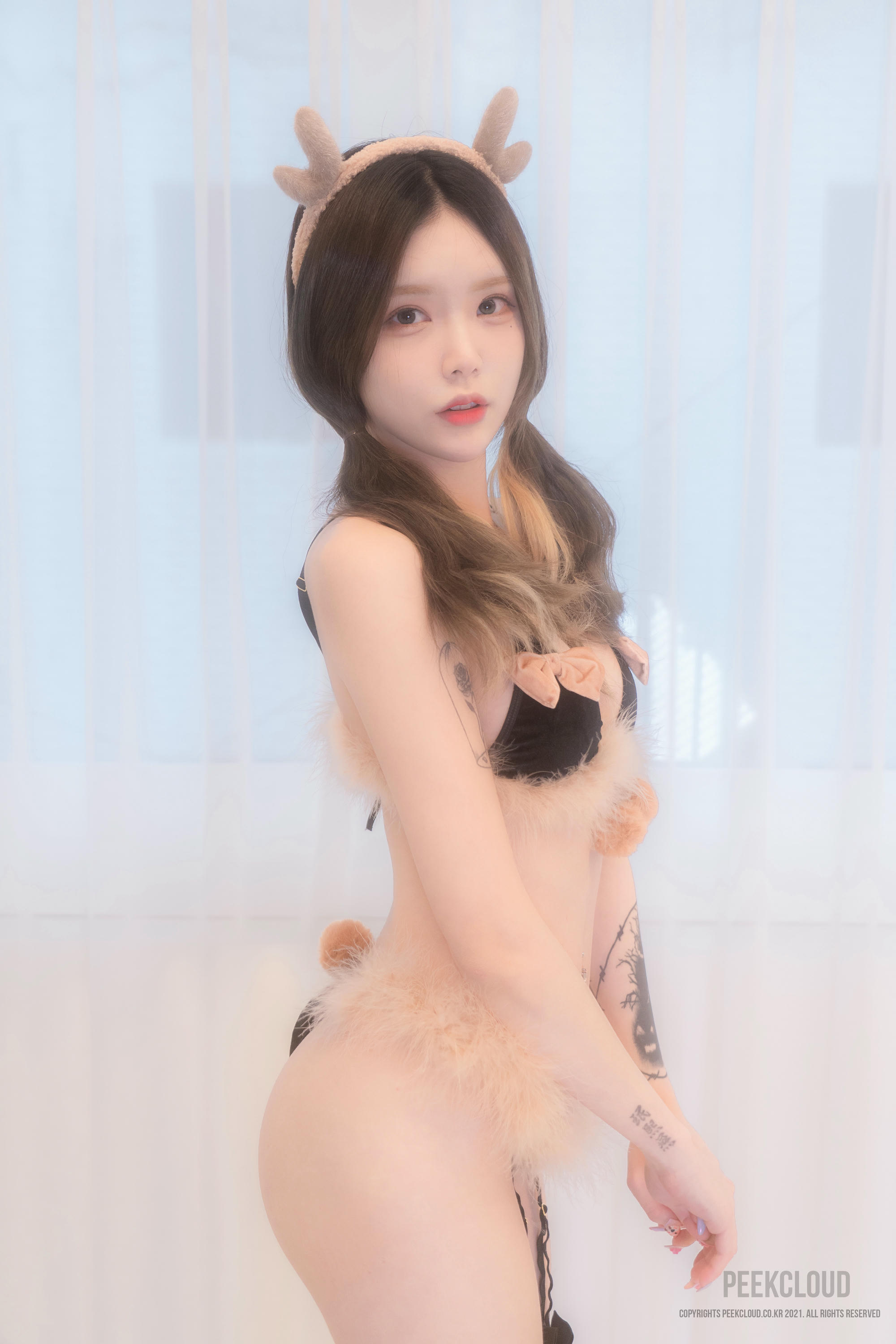 Bomi (보미) NO.054 [PEEKCLOUD] Bomi x Yuka Christmas Twin Edition [115P-1.29GB]_第5集