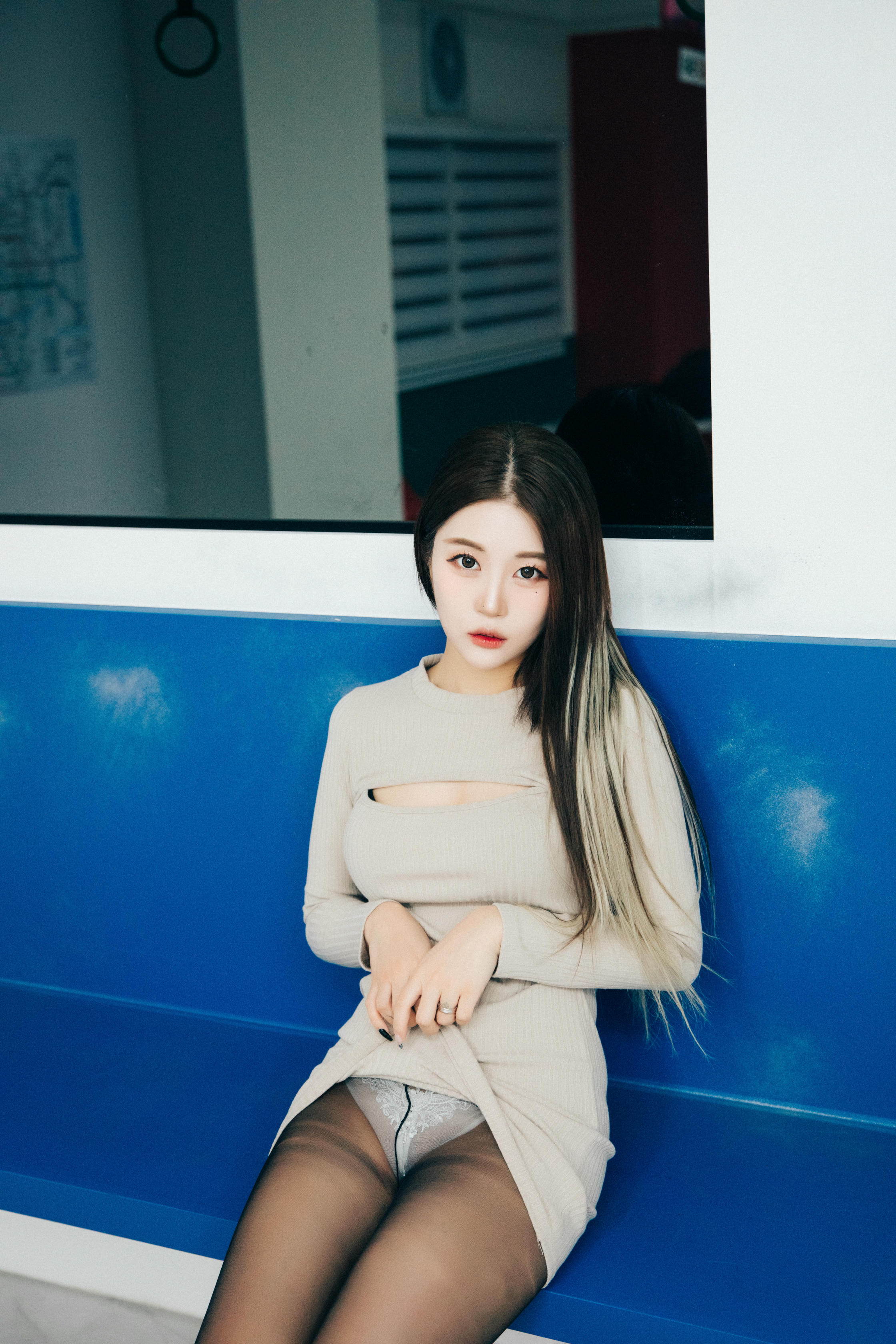 Bomi (보미) NO.061 Loozy Bondage subway [100P-2.13GB]_第1集