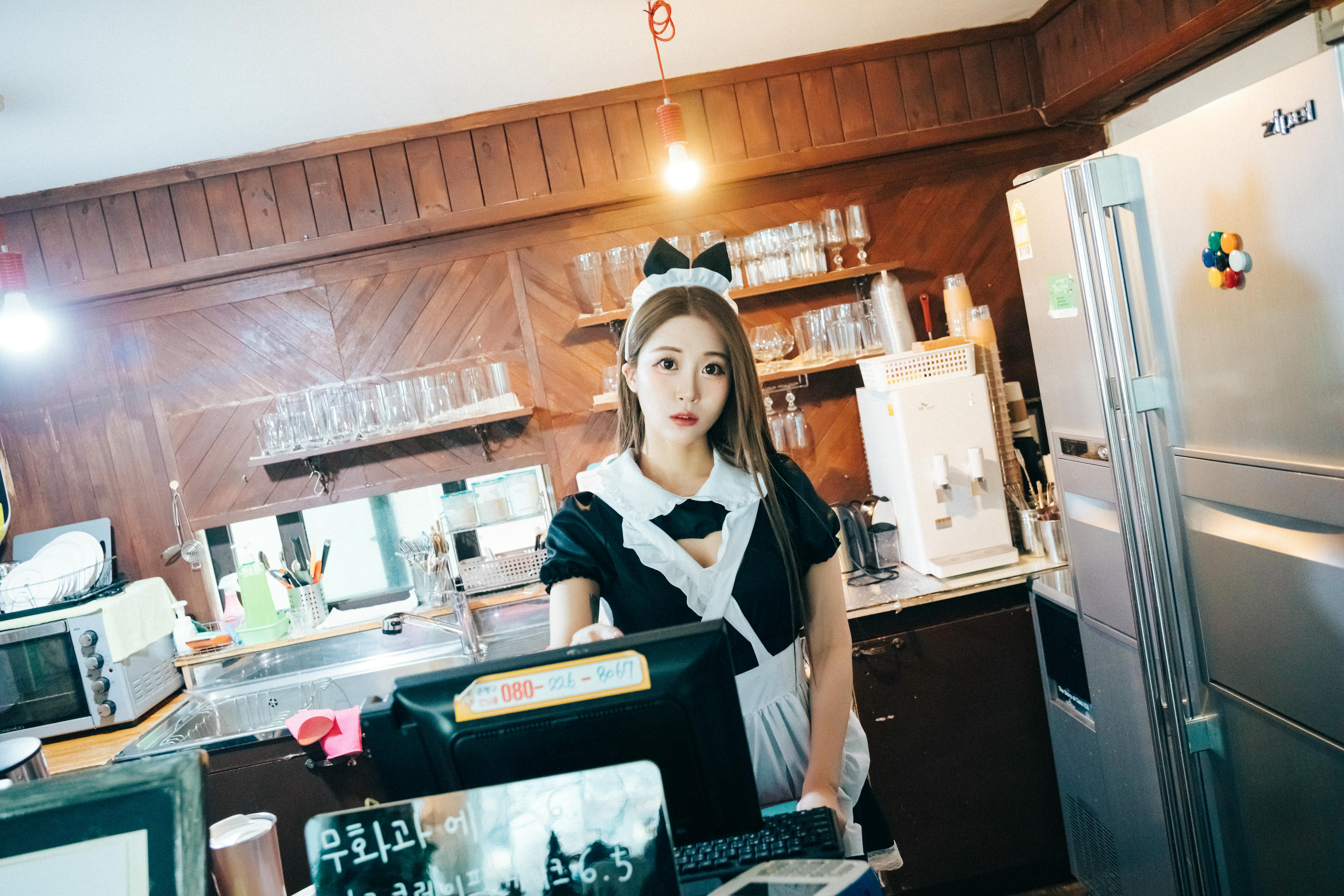 Bomi (보미) NO.068 Loozy Bomi (보미) Maid Cafe (+S.Ver) [174P 3.23GB]_第1集