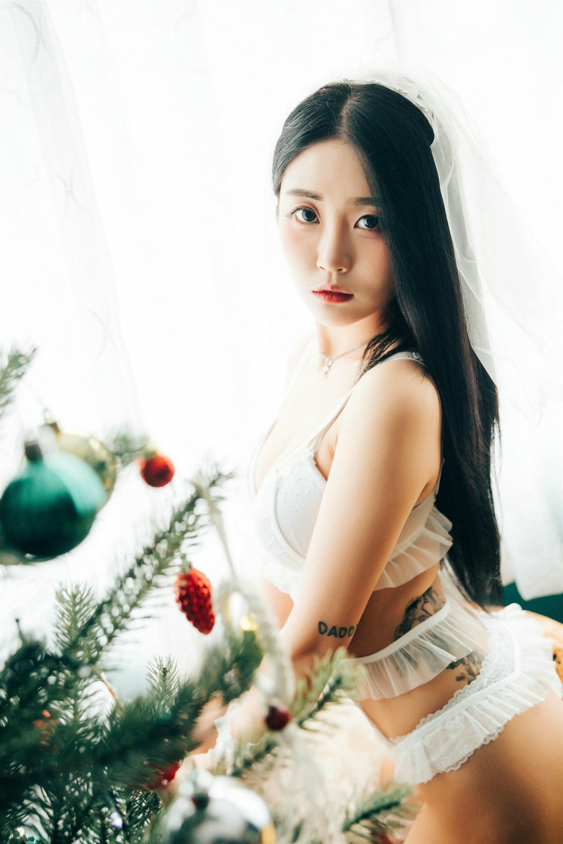 024_Loozy Bomi (보미) - Holiday [94P 137MB]_第2集
