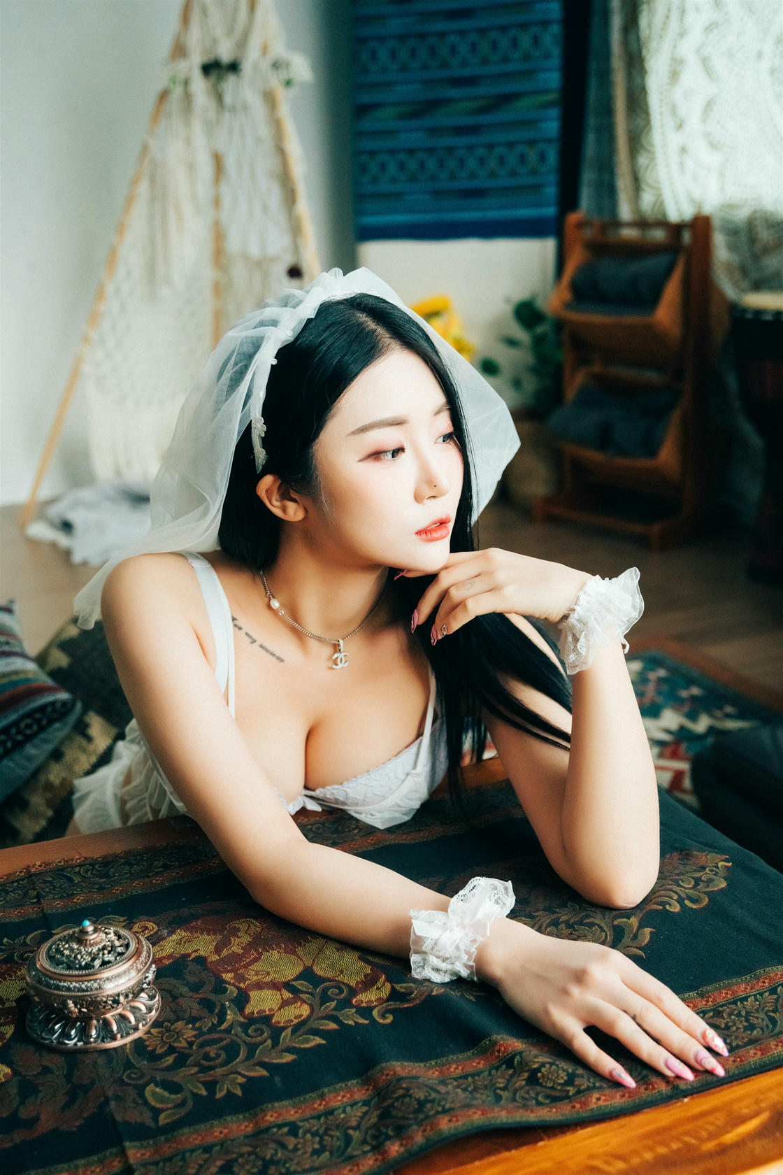 024_Loozy Bomi (보미) - Holiday [94P 137MB]_第2集
