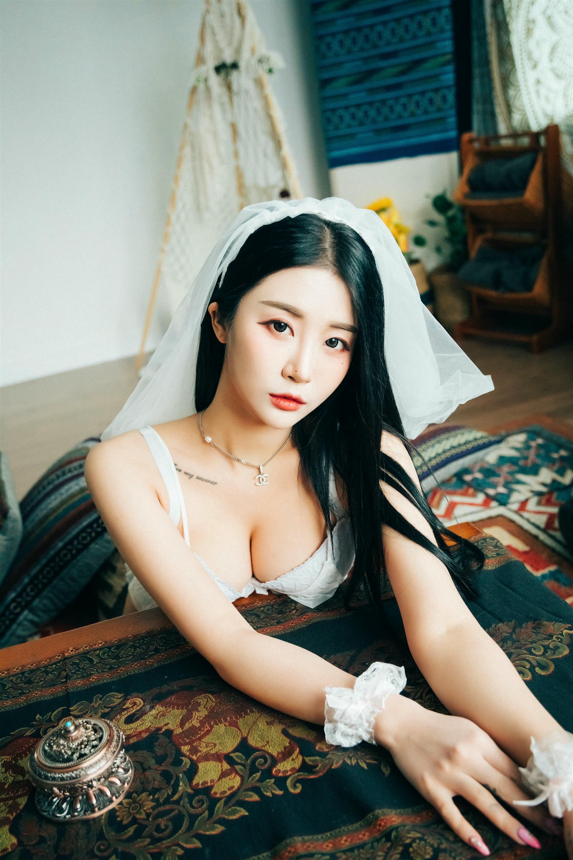 024_Loozy Bomi (보미) - Holiday [94P 137MB]_第2集
