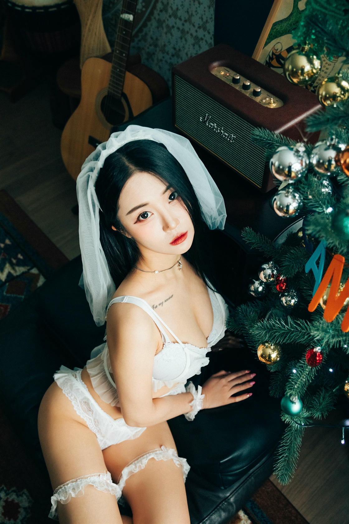024_Loozy Bomi (보미) - Holiday [94P 137MB]_第3集