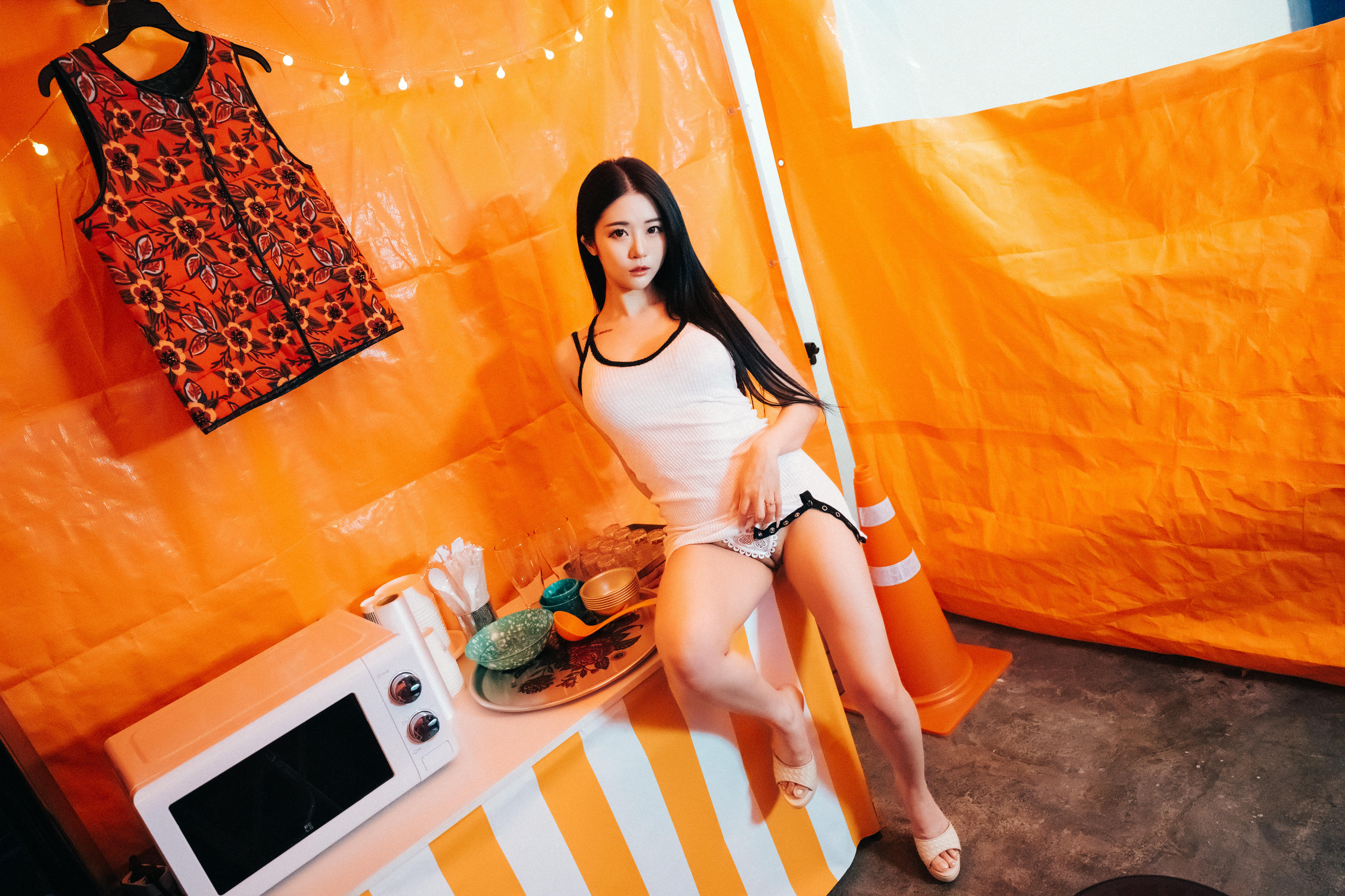 Bomi (보미) NO.084 Loozy Street Stall [112P5V／3.23GB]_第2集