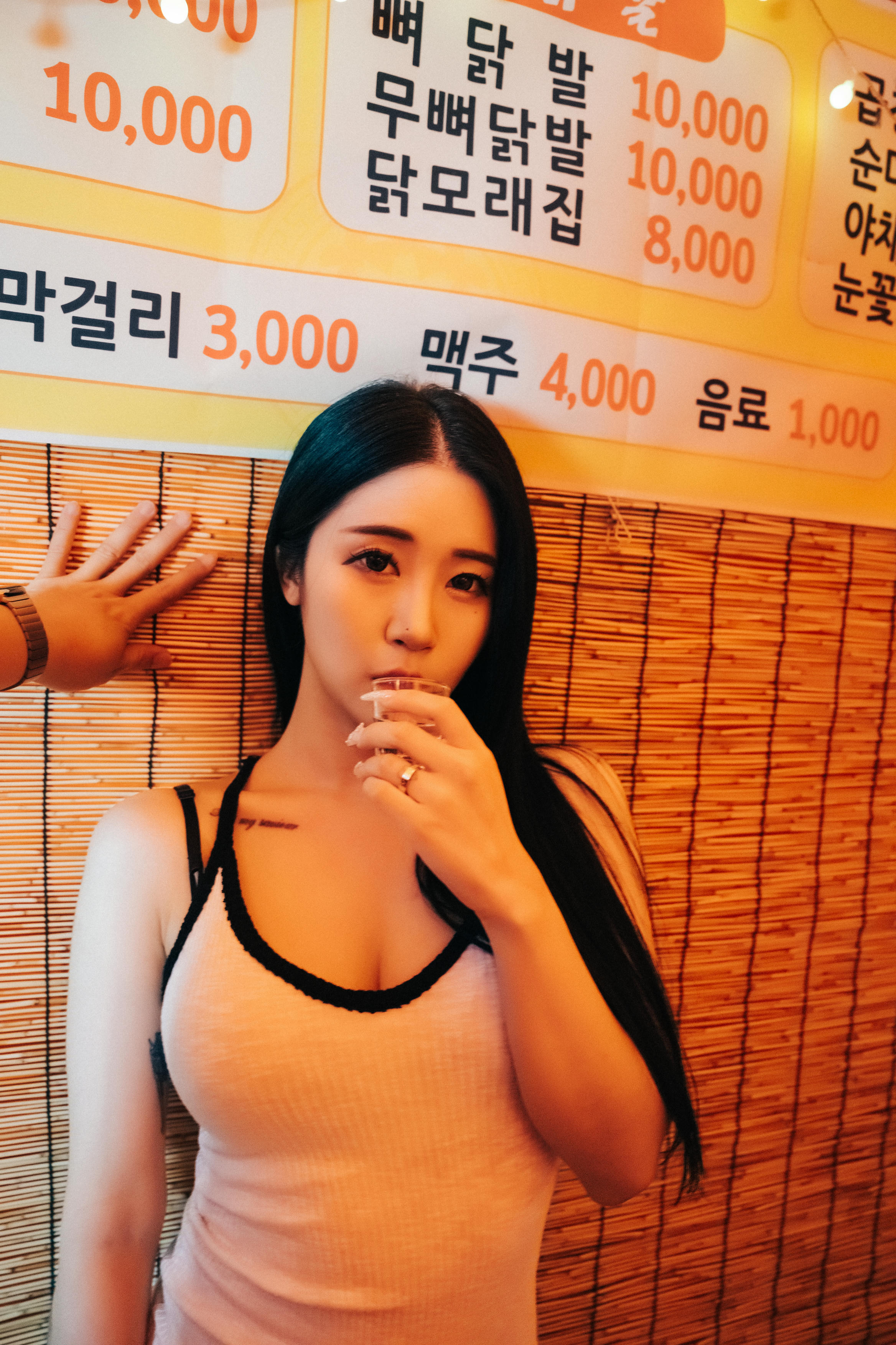Bomi (보미) NO.084 Loozy Street Stall [112P5V／3.23GB]_第2集