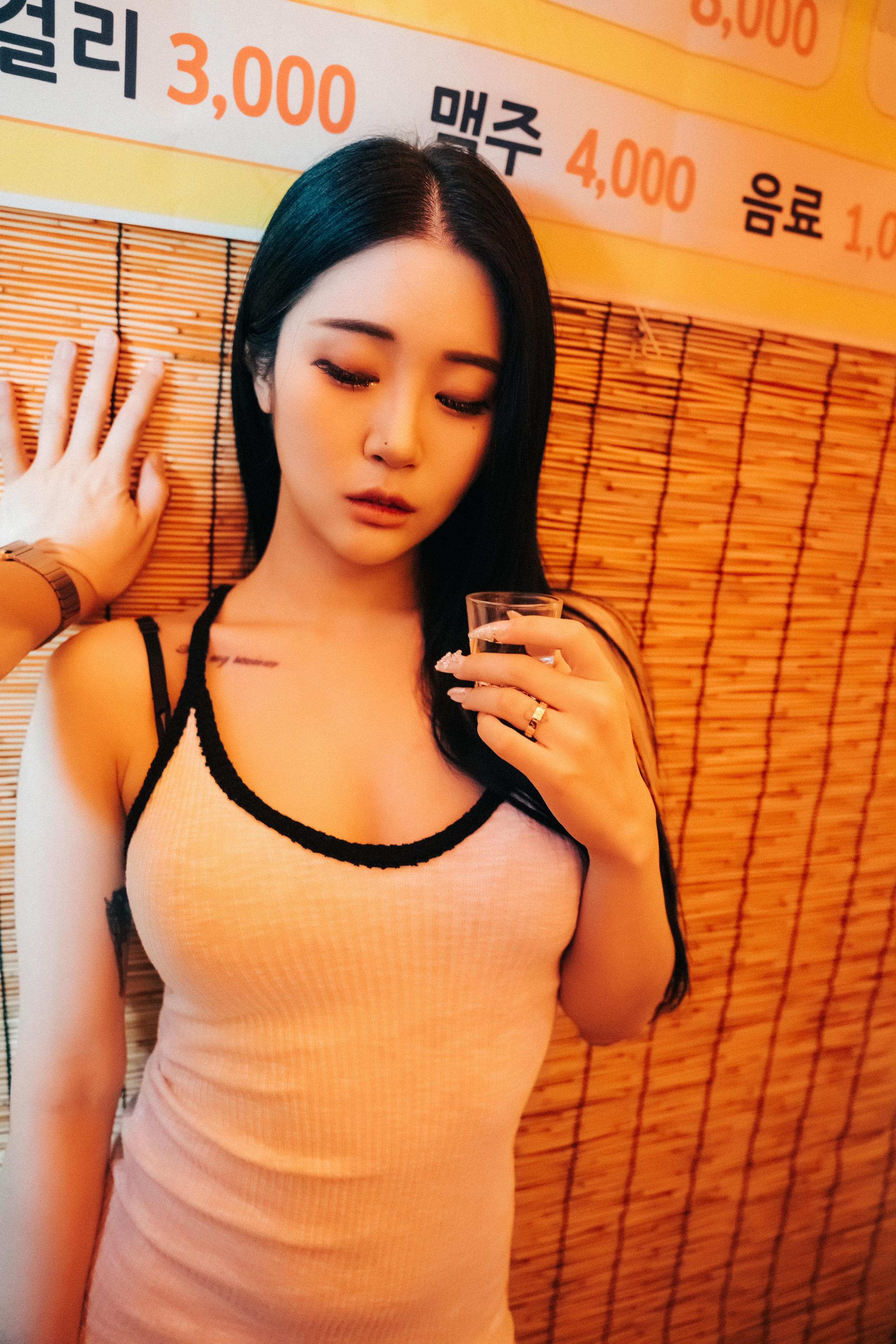 Bomi (보미) NO.084 Loozy Street Stall [112P5V／3.23GB]_第2集