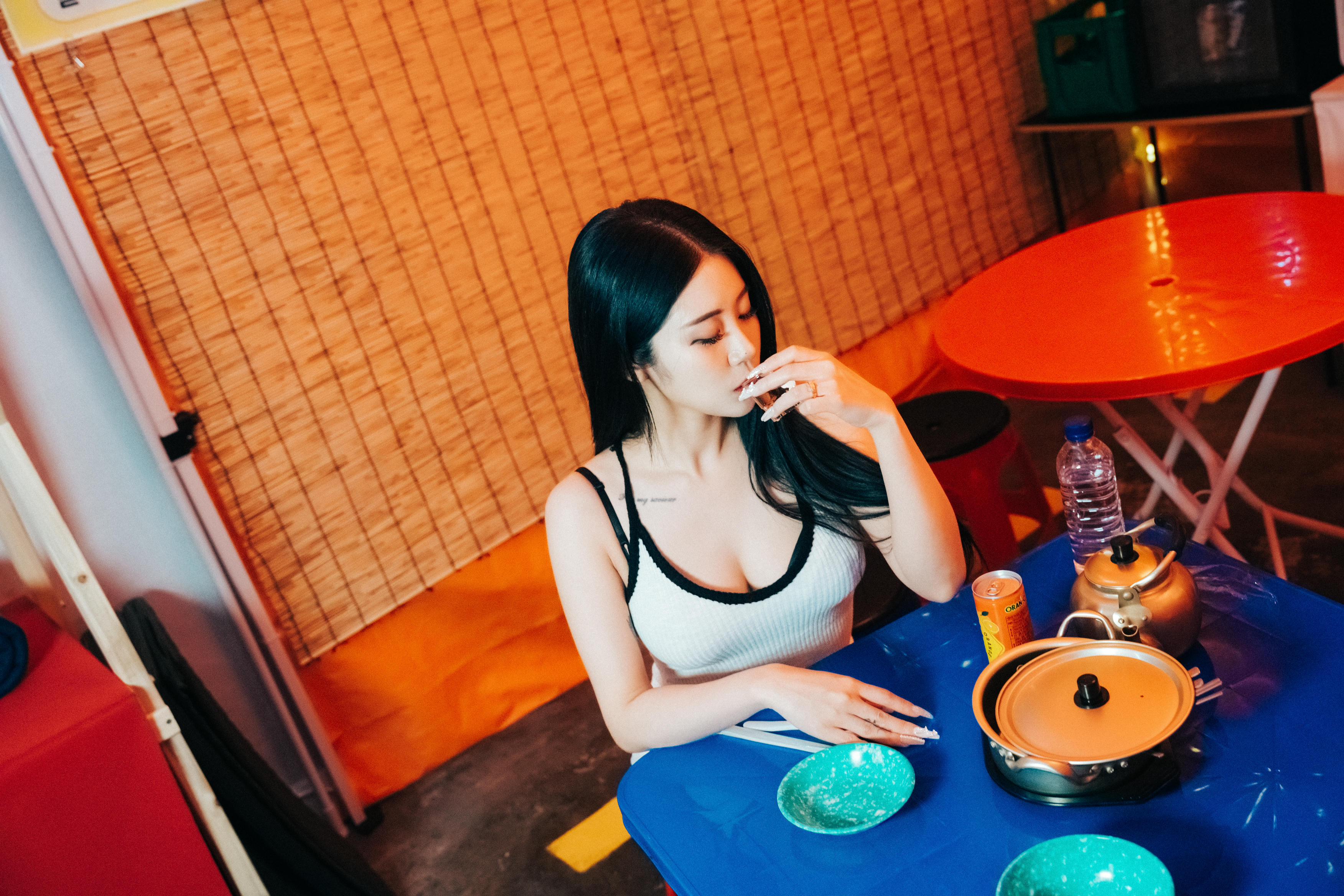 Bomi (보미) NO.084 Loozy Street Stall [112P5V／3.23GB]_第1集