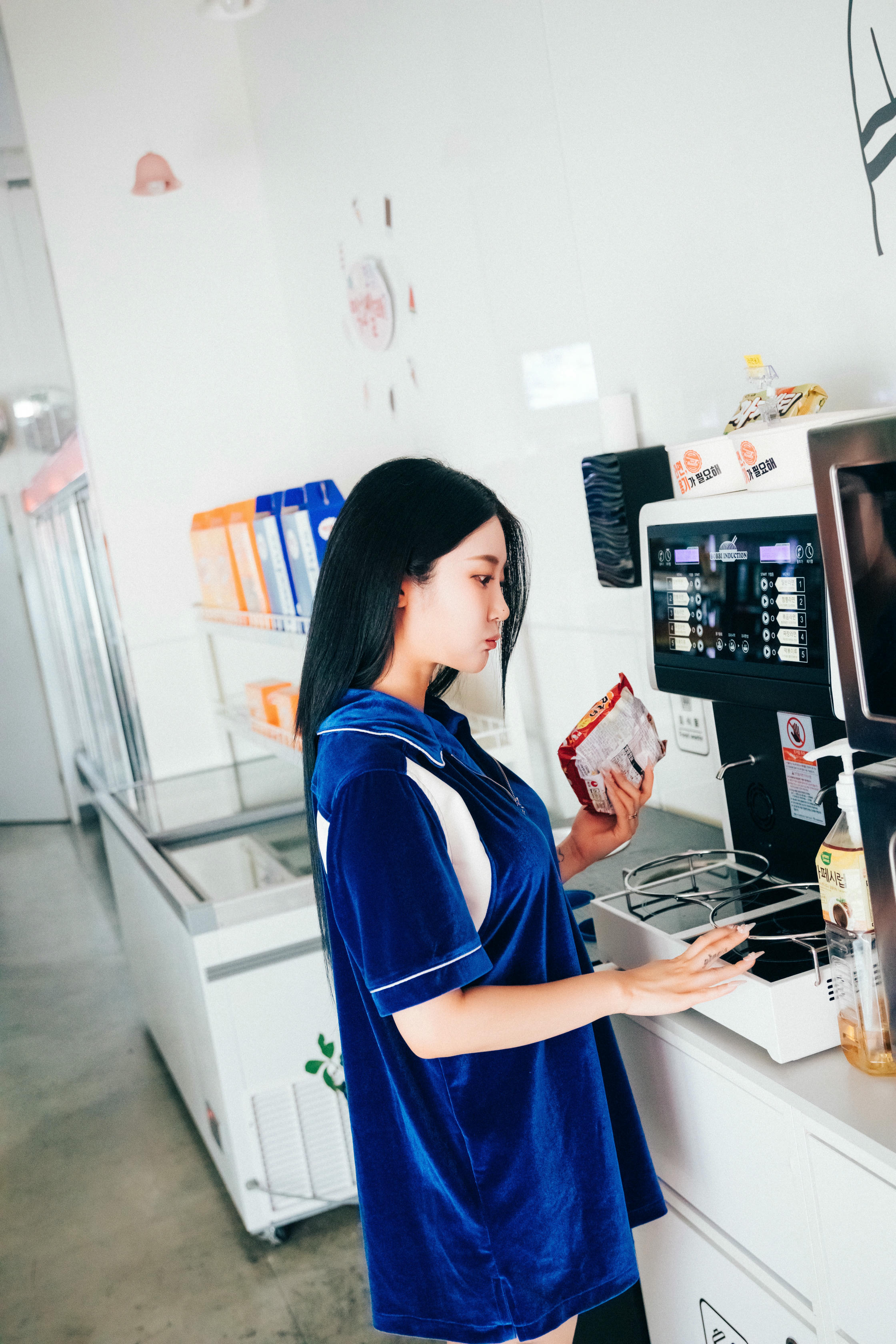 061_Loozy Bomi (보미) Part Timer [124P 0.99GB]_第4集