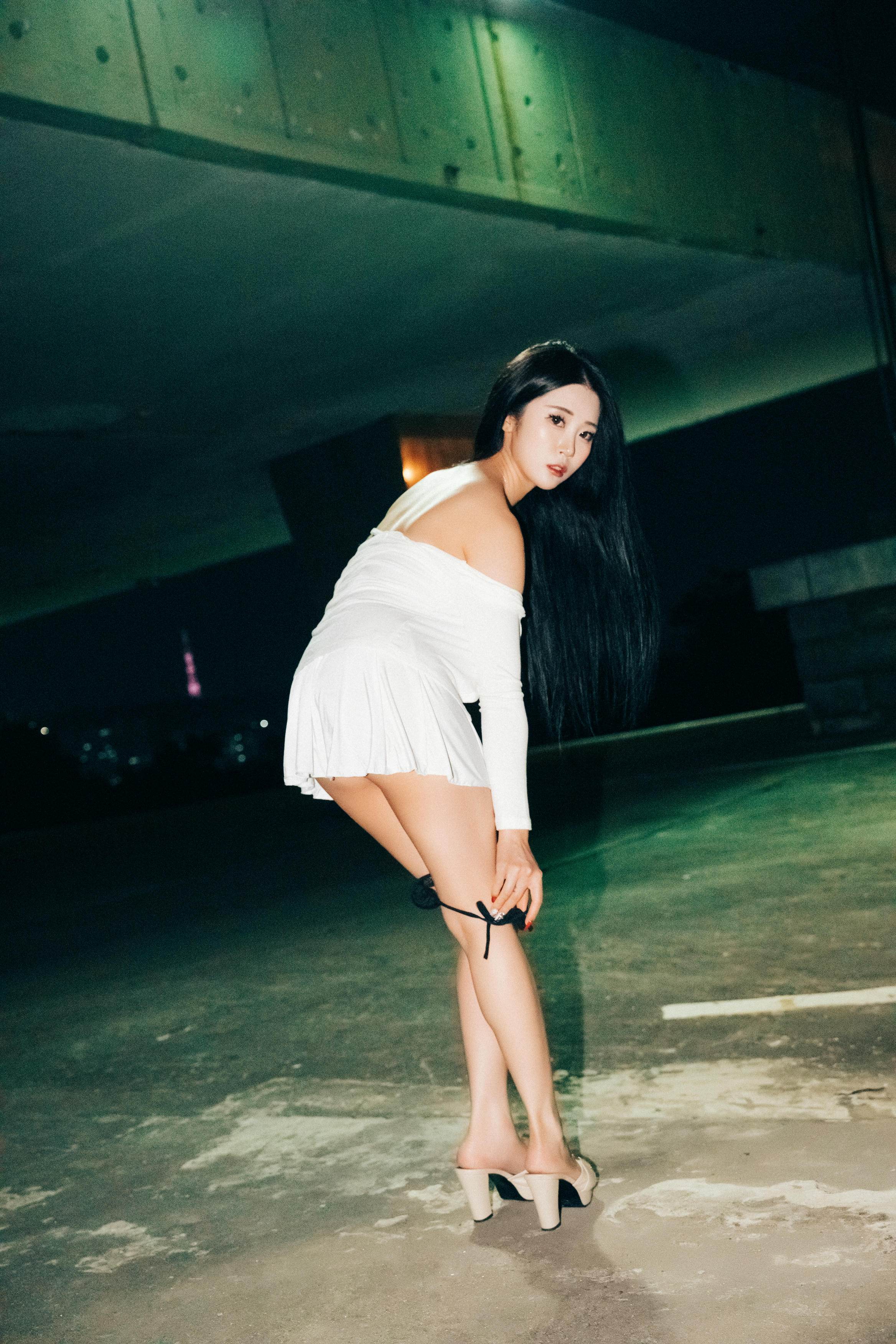 Bomi (보미) NO.087 Loozy Night Roads 102P+7V／3.89GB]_第4集