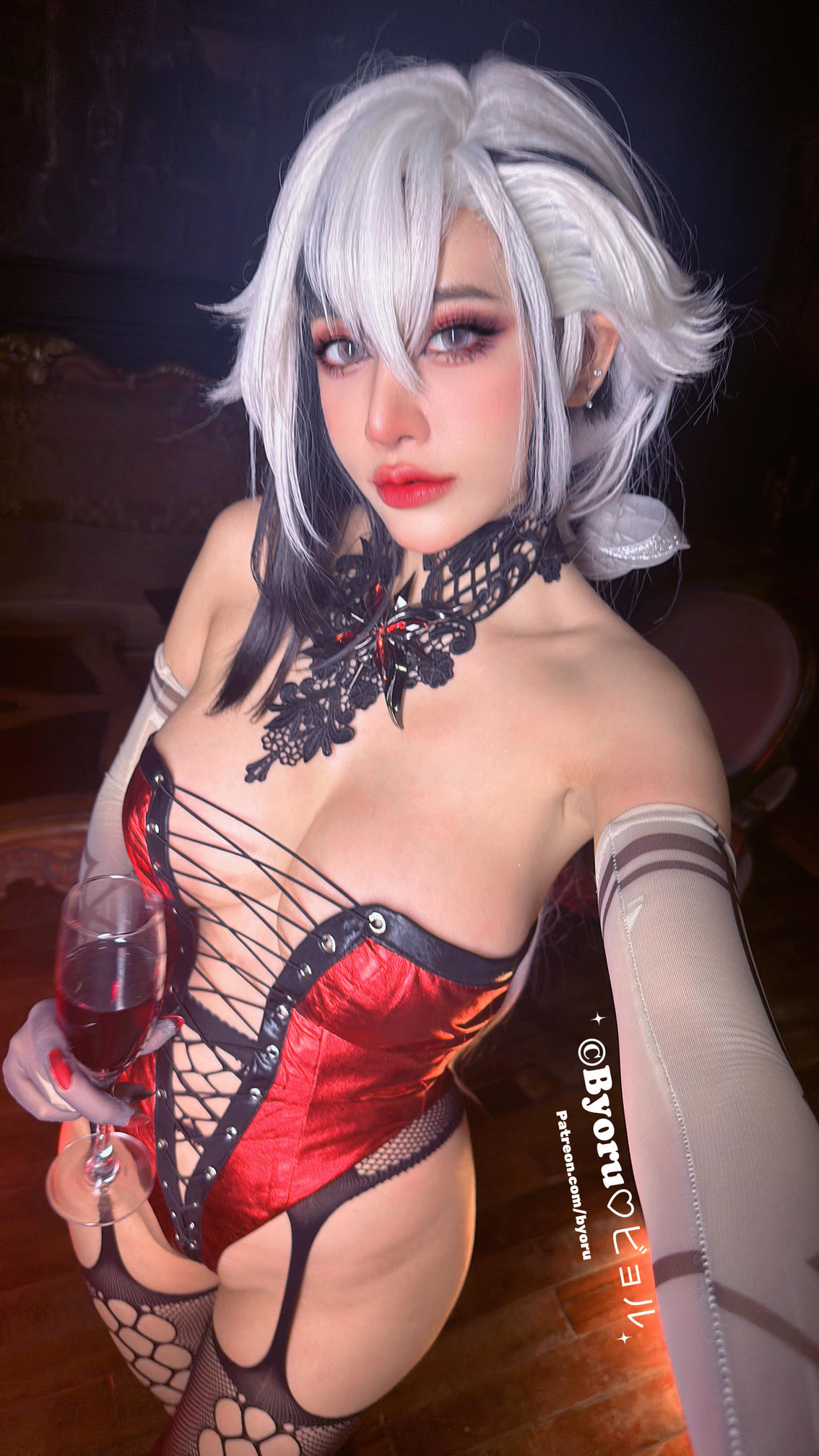 日本coser-Byoru NO.238 原神 仆人 阿蕾奇诺 两套 [94P22V  2.63G]-原神 - 「仆人」阿蕾奇诺 二-selfie_第1集