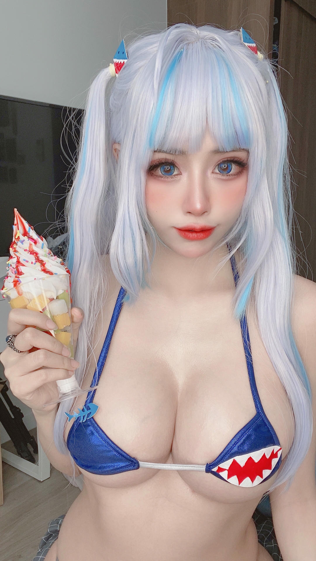 日本coser-Byoru NO.079 Gura Selfies [38P-64MB]_第1集