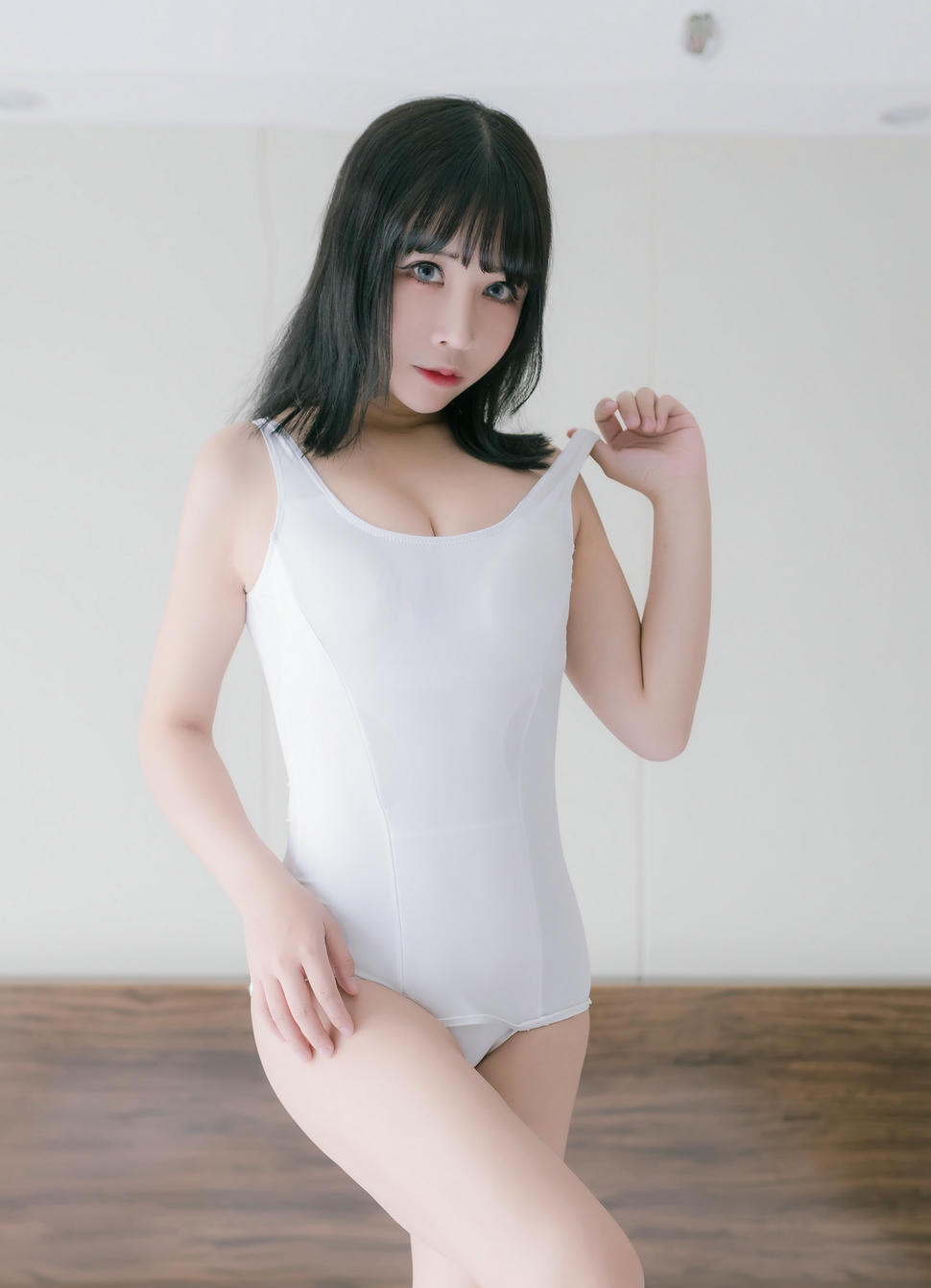 抱走莫子aa NO.015 大姐姐 (41P)_第2集