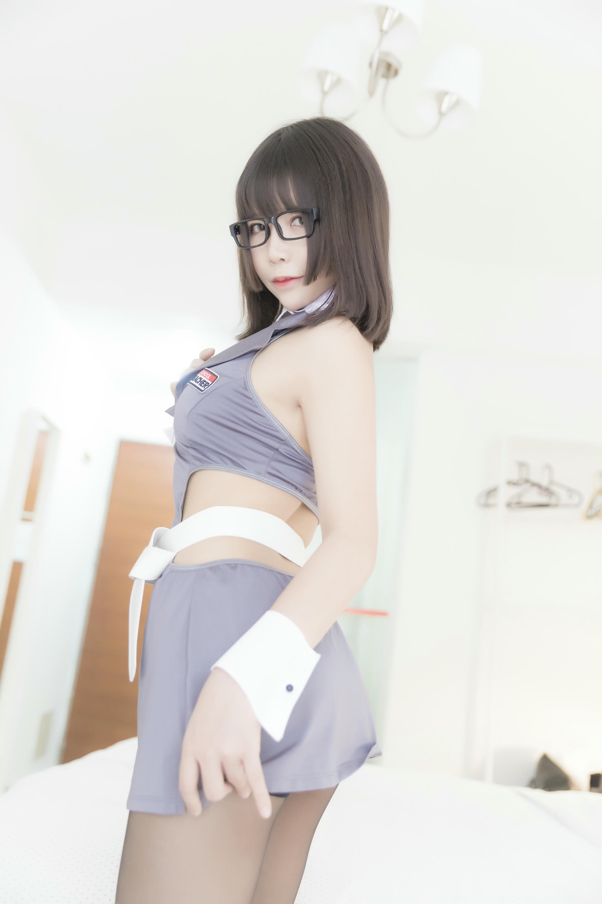 抱走莫子aa NO.005 黑丝 (45P)_第1集