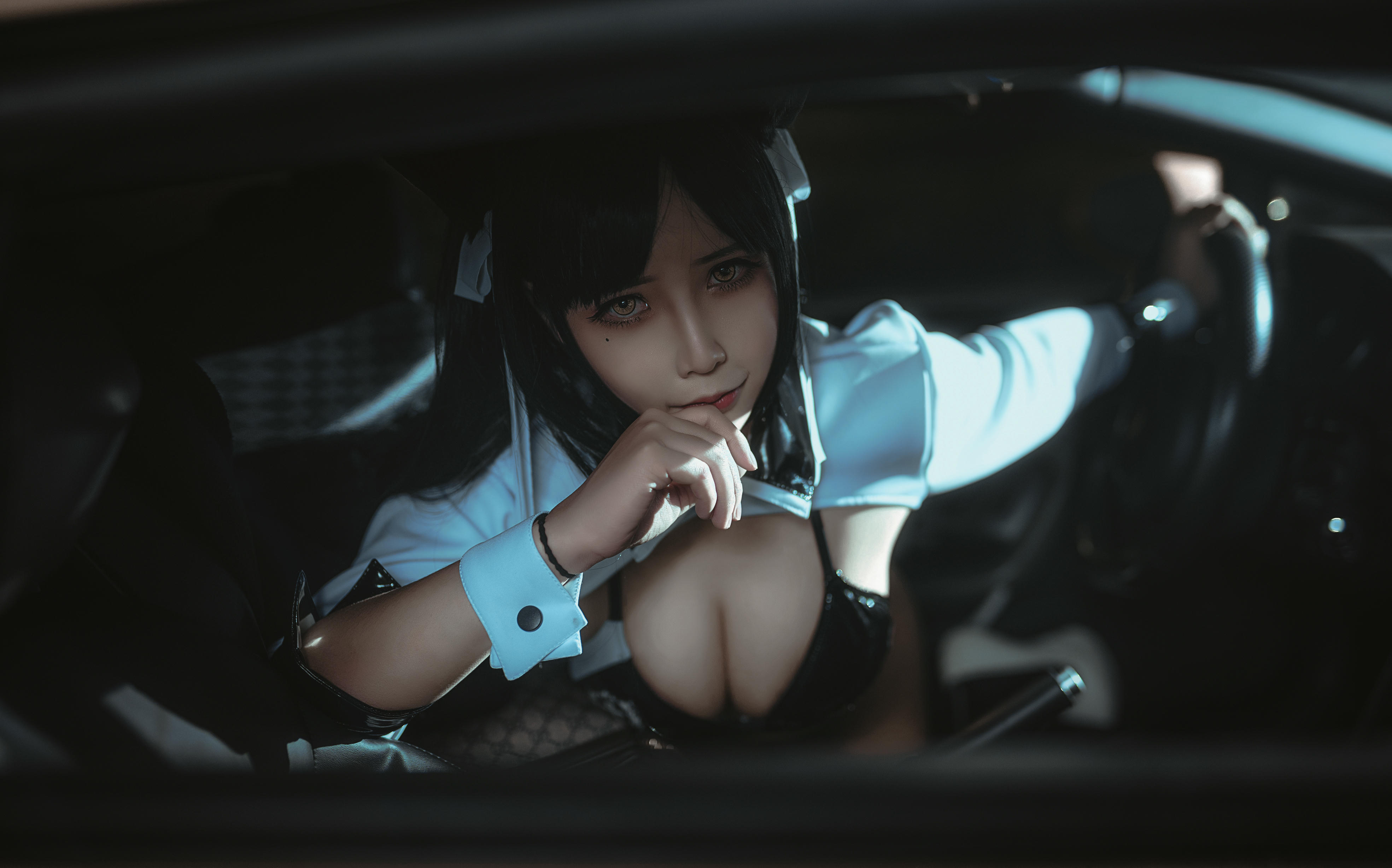 抱走莫子aa NO.009 -车女郎 (22P)_第1集