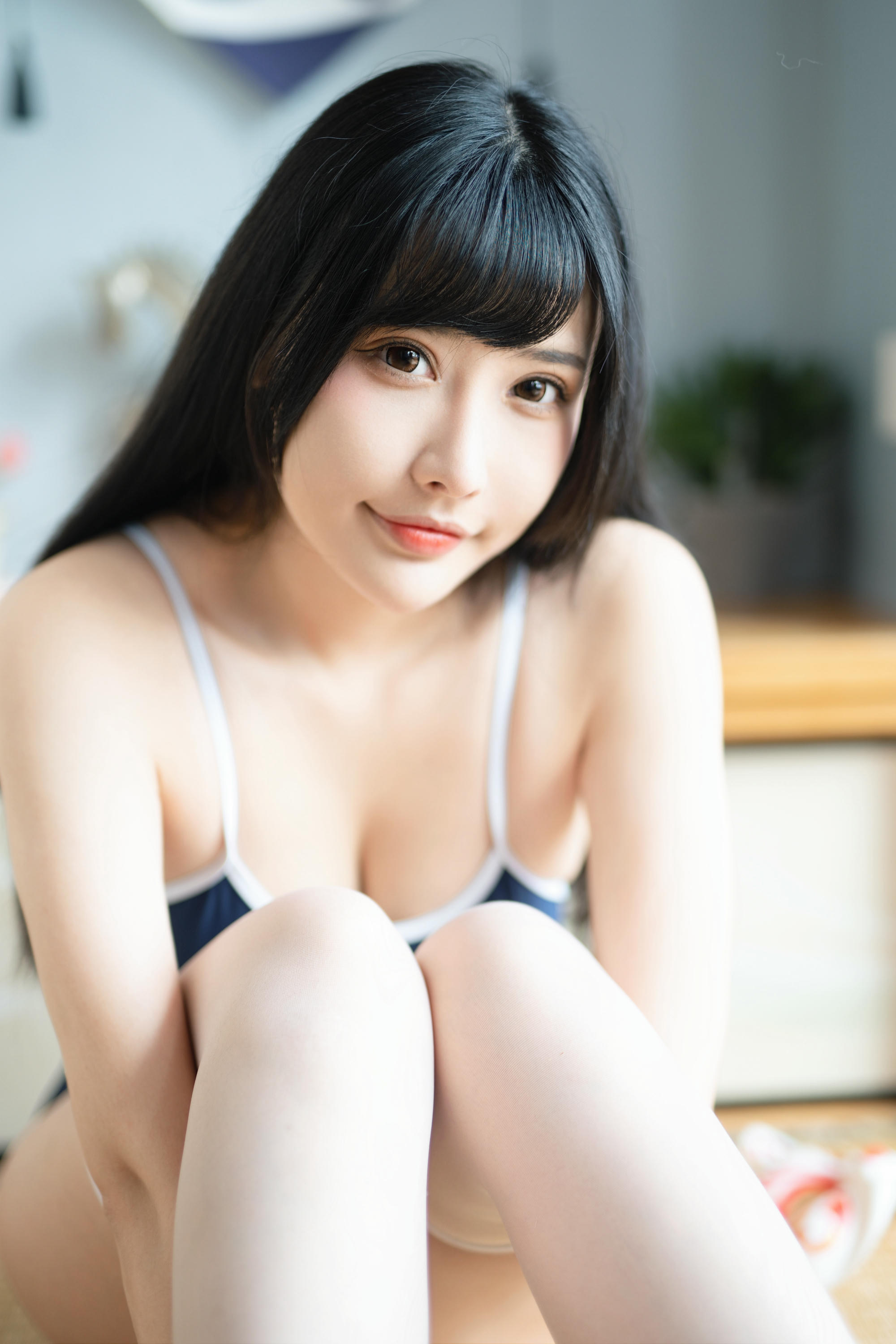 糖果果Candy NO.001 12月舰长福利死库水[88P10V-1.38GB]_第3集