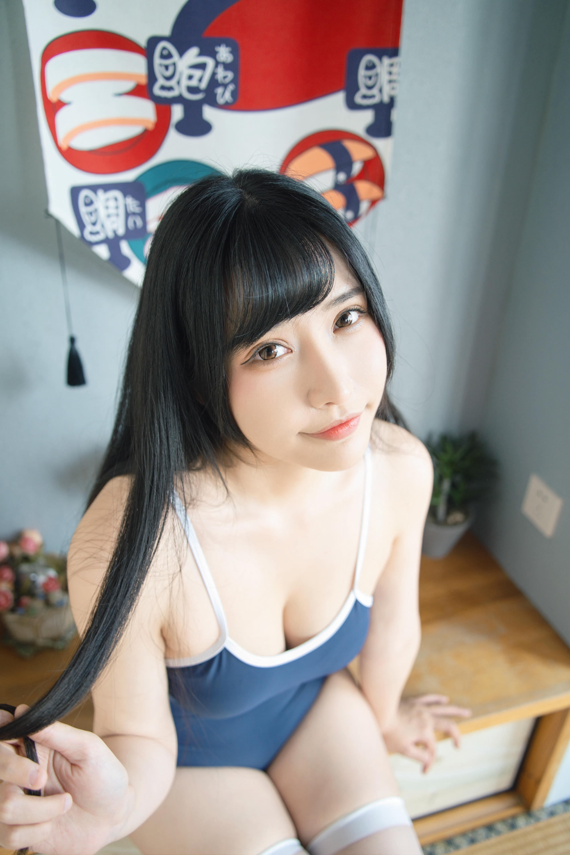 糖果果Candy NO.001 12月舰长福利死库水[88P10V-1.38GB]_第4集