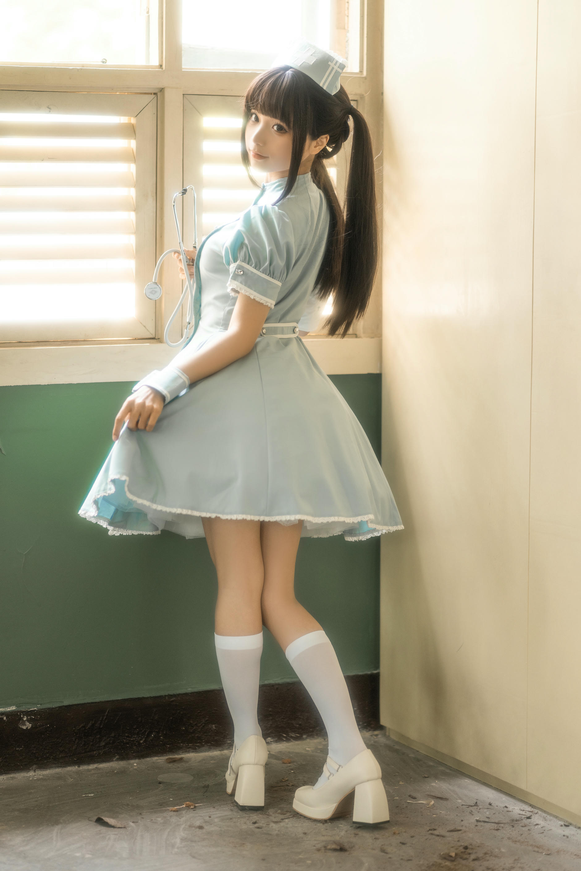 蠢沫沫 NO.179 小护士[140P-1.41GB]_第1集