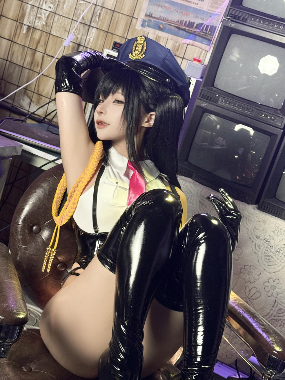 蠢沫沫 NO.330 沙希女警[147P-873.1M]-花絮 [29P]_第1集