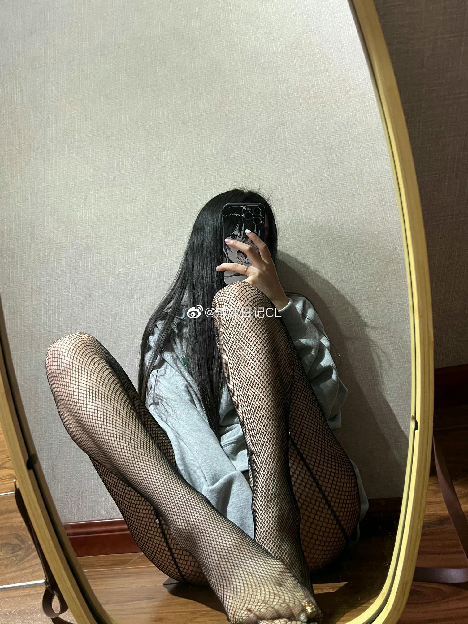 粉色的猪陈佩奇微密圈-106 黑色竖线带钻丝袜女新款前后两穿显瘦连裤袜长筒网袜_第1集