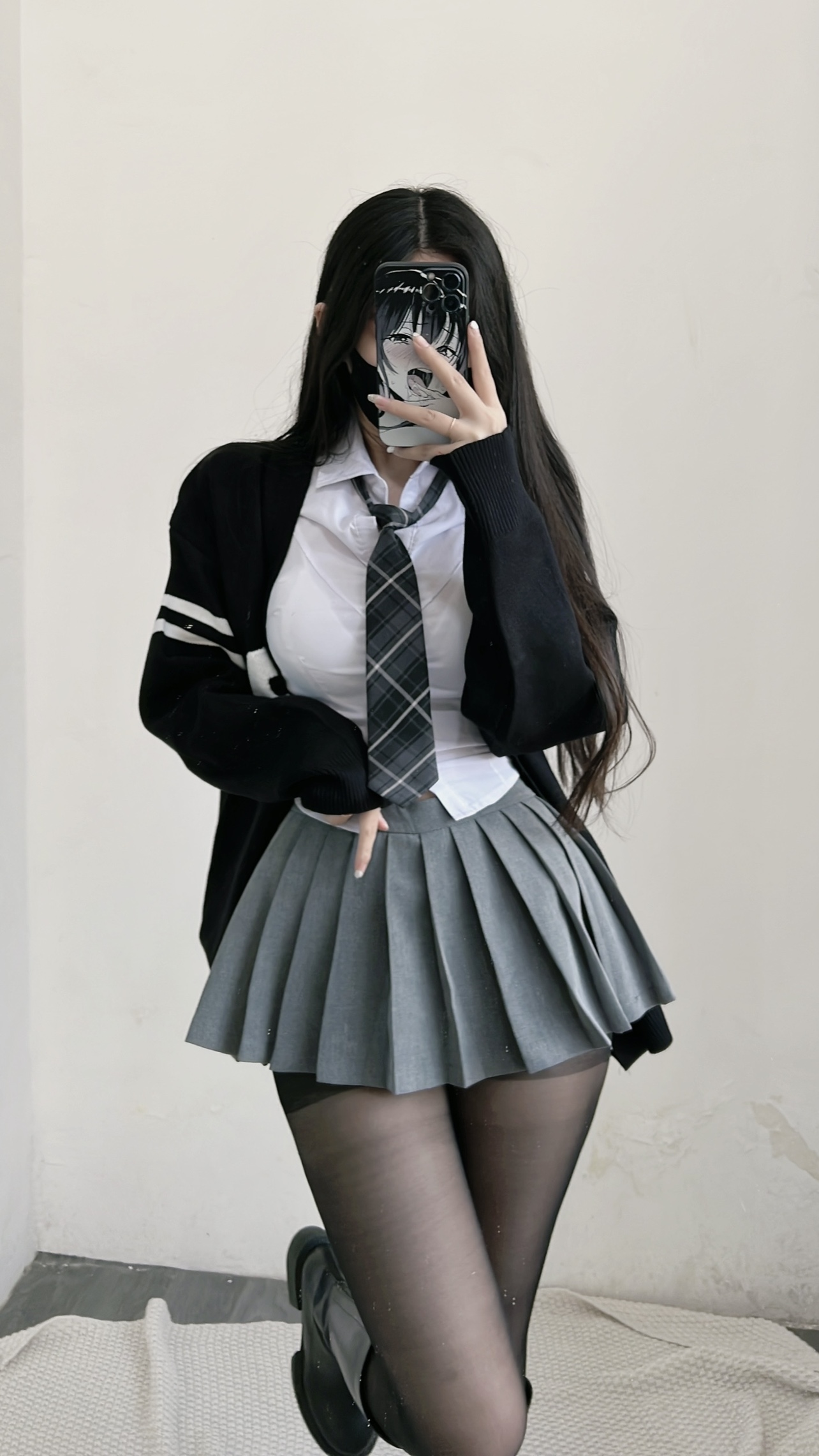 粉色的猪陈佩奇微密圈-107 学院风英伦风vibe风针织开衫毛衣女2021年春秋温柔气质宽松外套潮_第1集