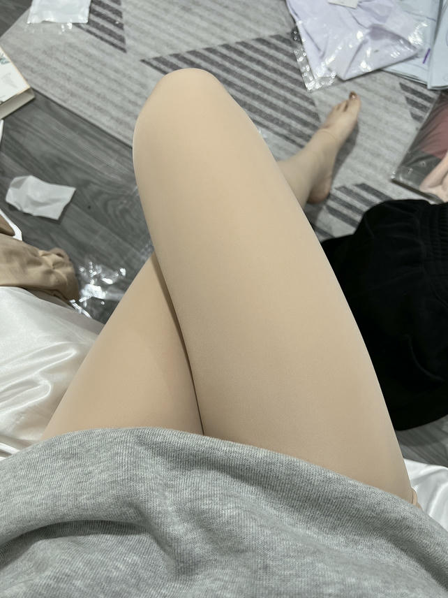 粉色的猪陈佩奇微密圈-116 水光袜光腿神器女春秋冬裸感加绒加厚丝袜单层一体透肤打底连裤袜_第1集