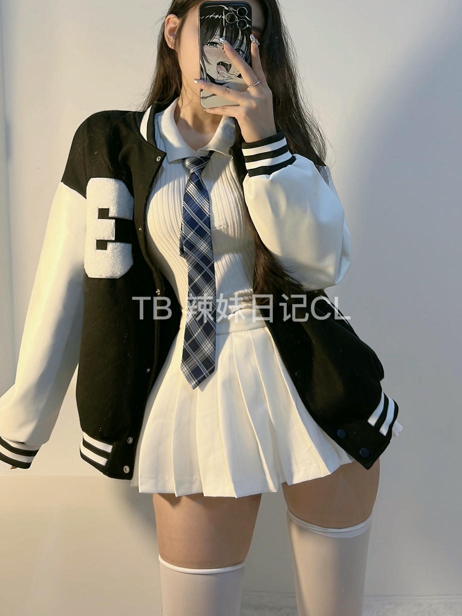 粉色的猪陈佩奇微密圈-135 欧美复古重工刺绣棒球服女潮秋冬毛呢外套美式JK套装夹克_第1集
