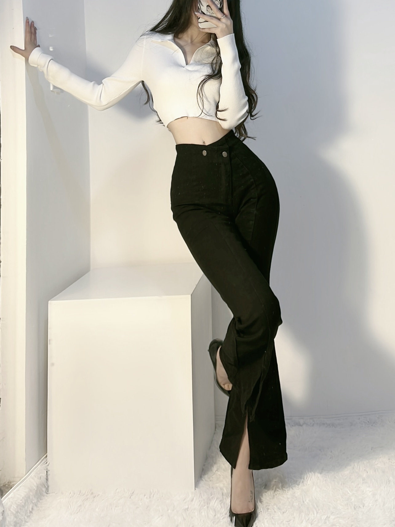 粉色的猪陈佩奇微密圈-139 欧美修身短款针织衫2021早春女装新款基础款弹力polo领_第1集