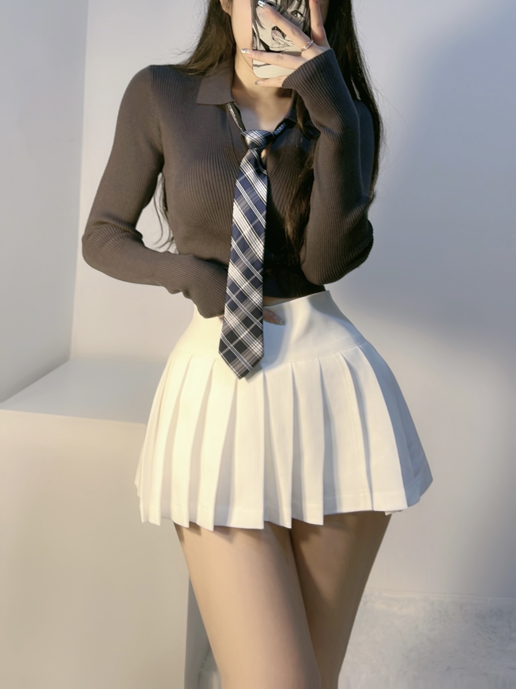 粉色的猪陈佩奇微密圈-139 欧美修身短款针织衫2021早春女装新款基础款弹力polo领_第1集
