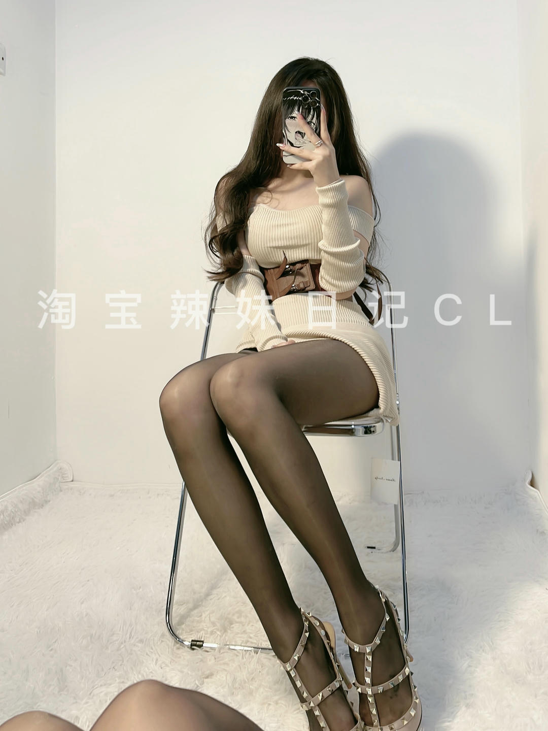 粉色的猪陈佩奇微密圈-152 油亮360闭裆性感丝袜高密丝滑油光超薄油亮 闭档连裤袜_第1集