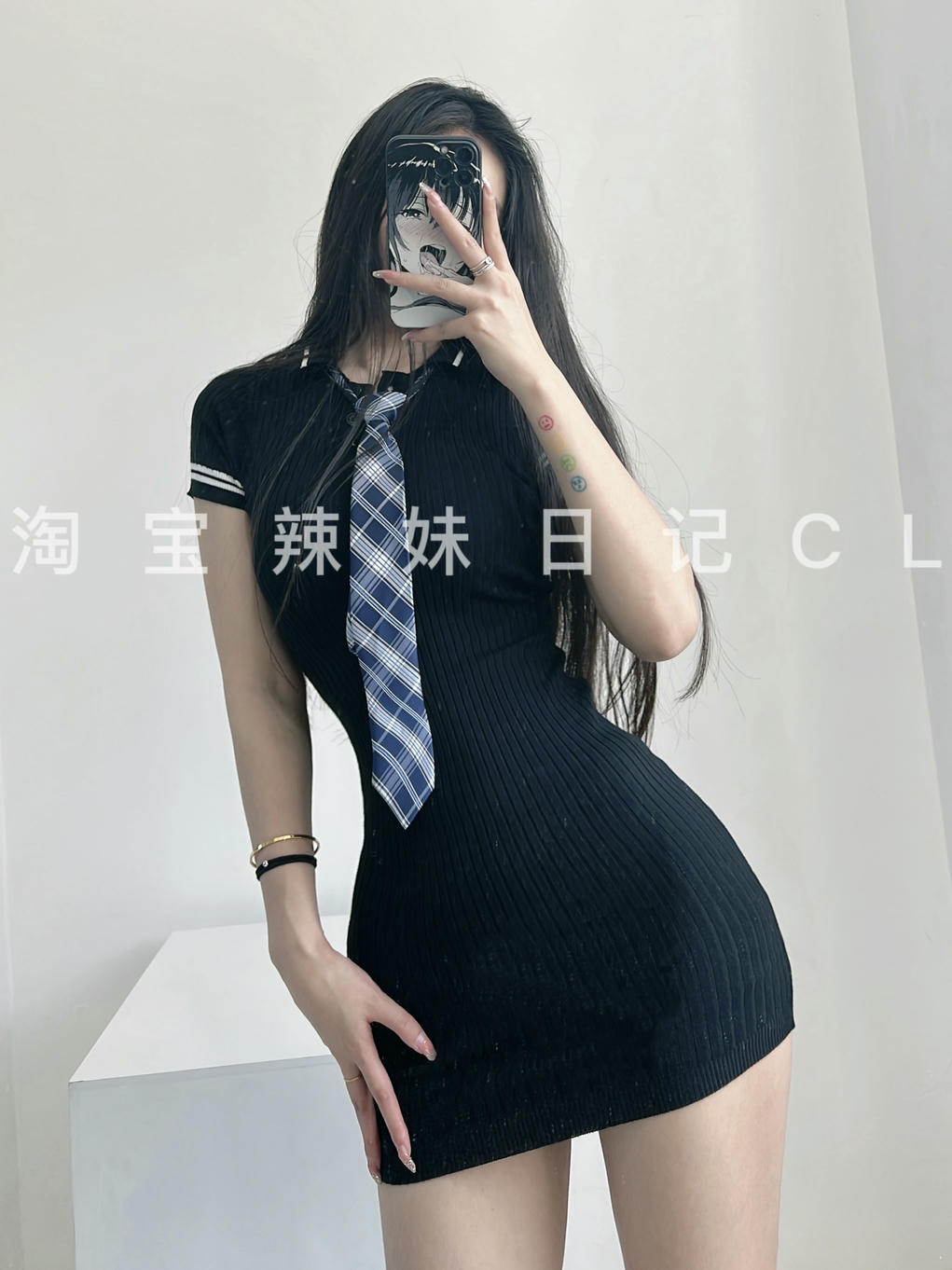 粉色的猪陈佩奇微密圈-158 夏季POLO领撞色针织连衣裙女装新款修身短袖包臀裙ins潮_第1集