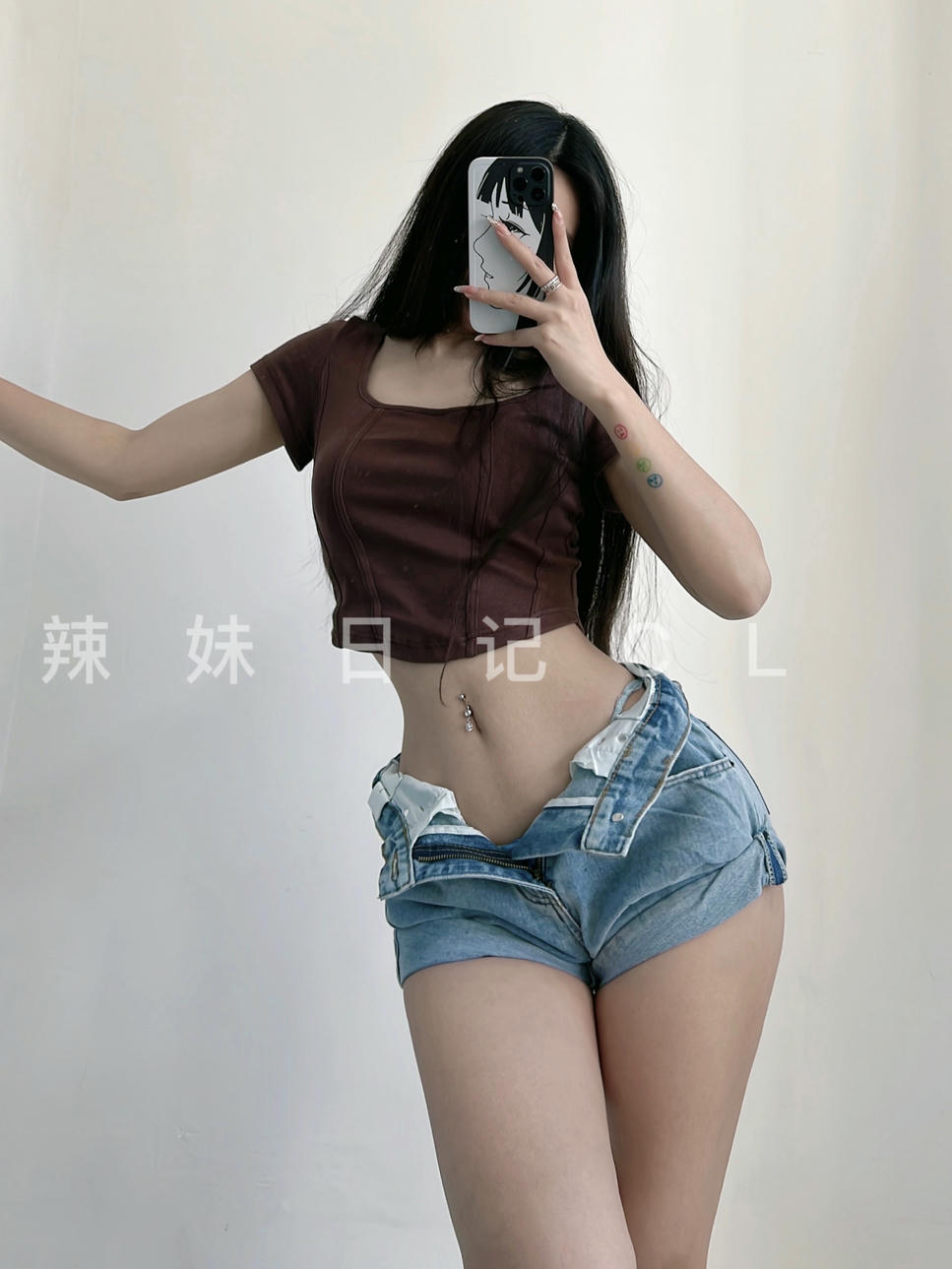粉色的猪陈佩奇微密圈-160 高腰牛仔夏季新款欧美阔腿松紧腰卷边女纯色牛仔短裤热_第1集