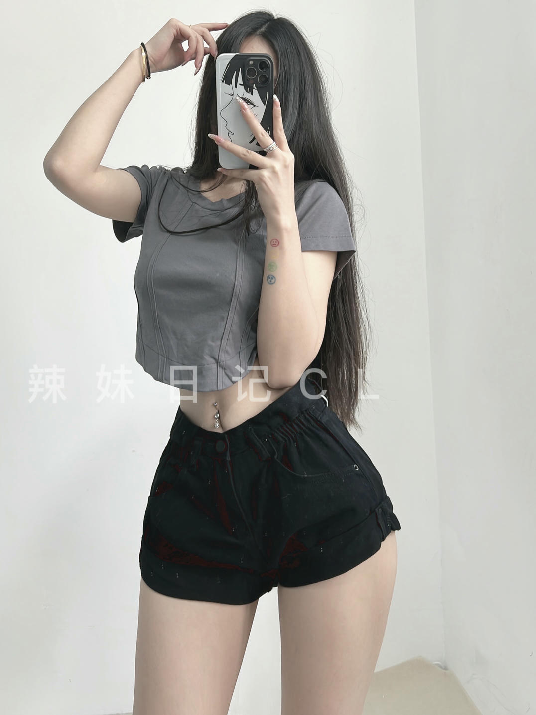 粉色的猪陈佩奇微密圈-160 高腰牛仔夏季新款欧美阔腿松紧腰卷边女纯色牛仔短裤热_第2集