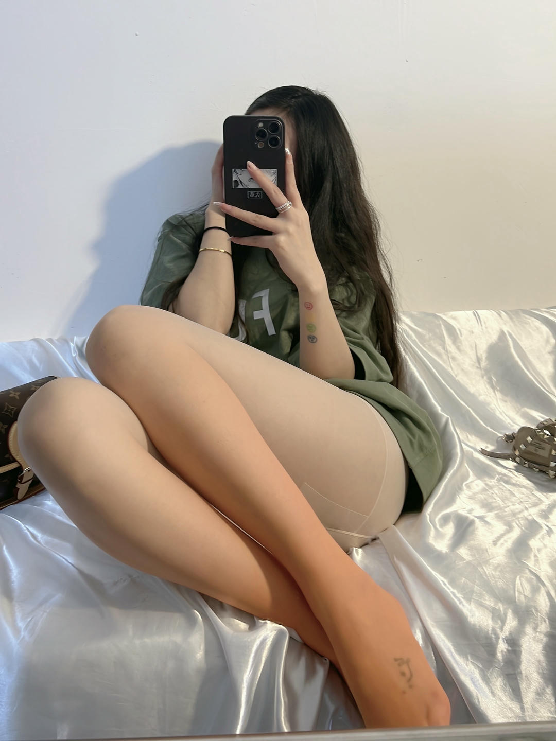 粉色的猪陈佩奇微密圈-175 渐变色丝袜灰色超薄连裤袜子女黑白桃红性感辣妹黑丝薄_第1集