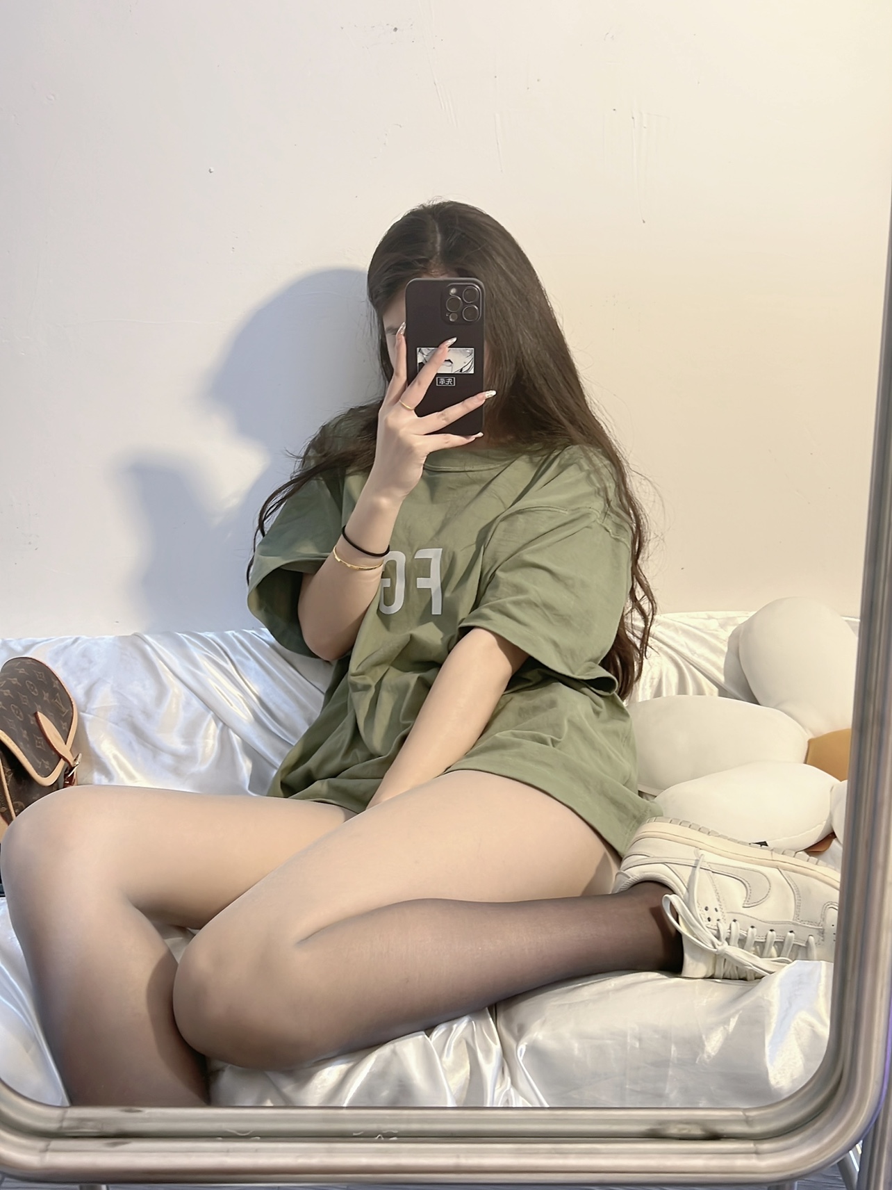 粉色的猪陈佩奇微密圈-175 渐变色丝袜灰色超薄连裤袜子女黑白桃红性感辣妹黑丝薄_第1集